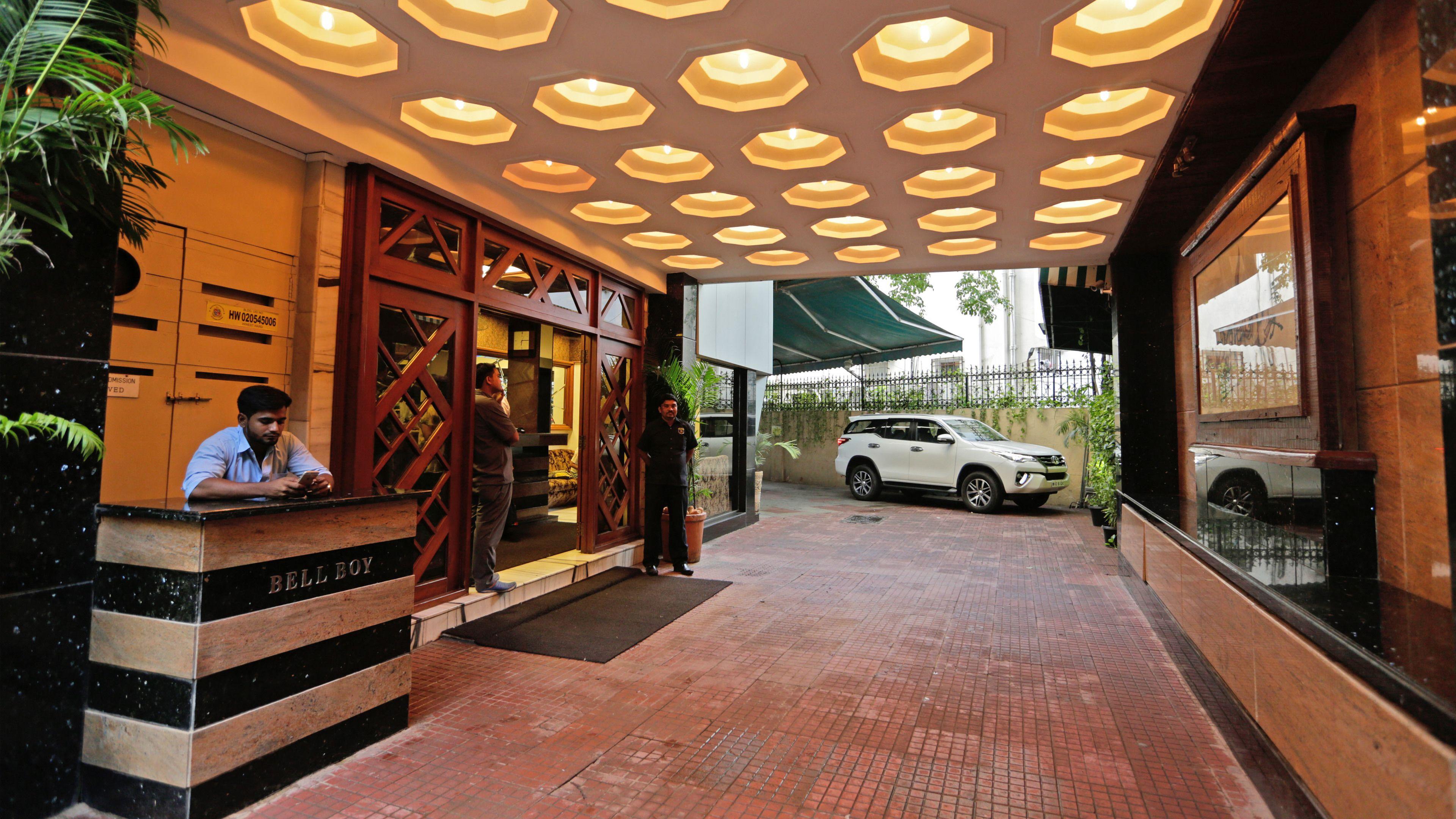 Metro Palace Bandra 3* Mumbai