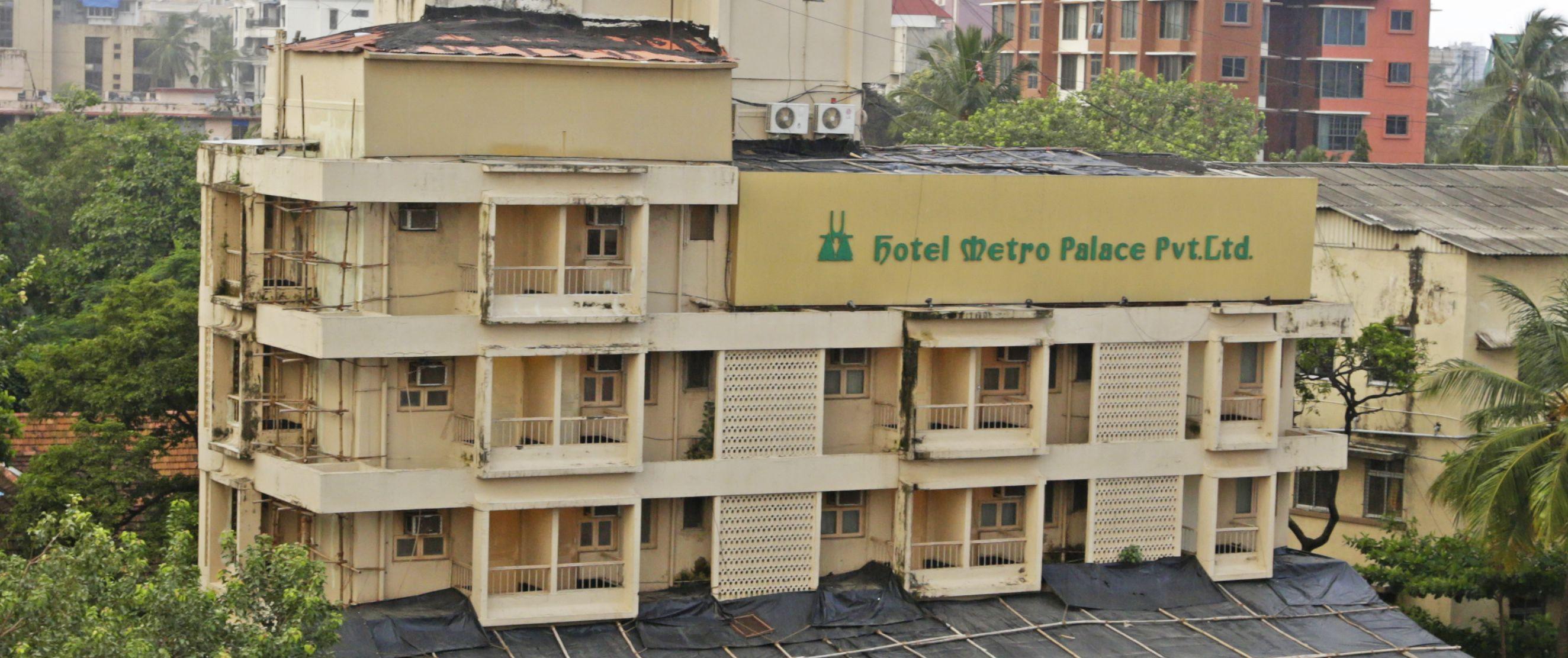Metro Palace Bandra Hotel