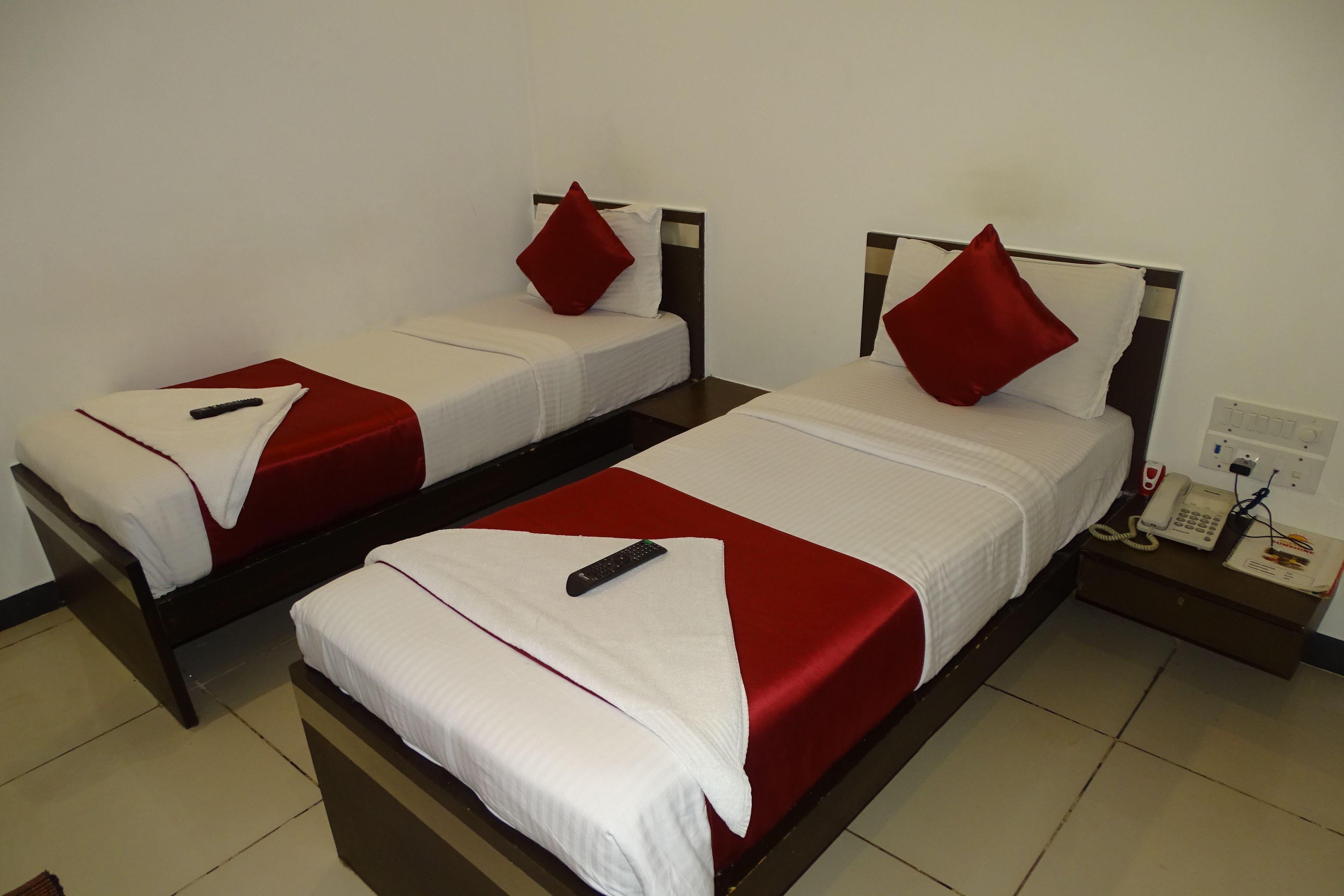 Sunshine Airport Hotel