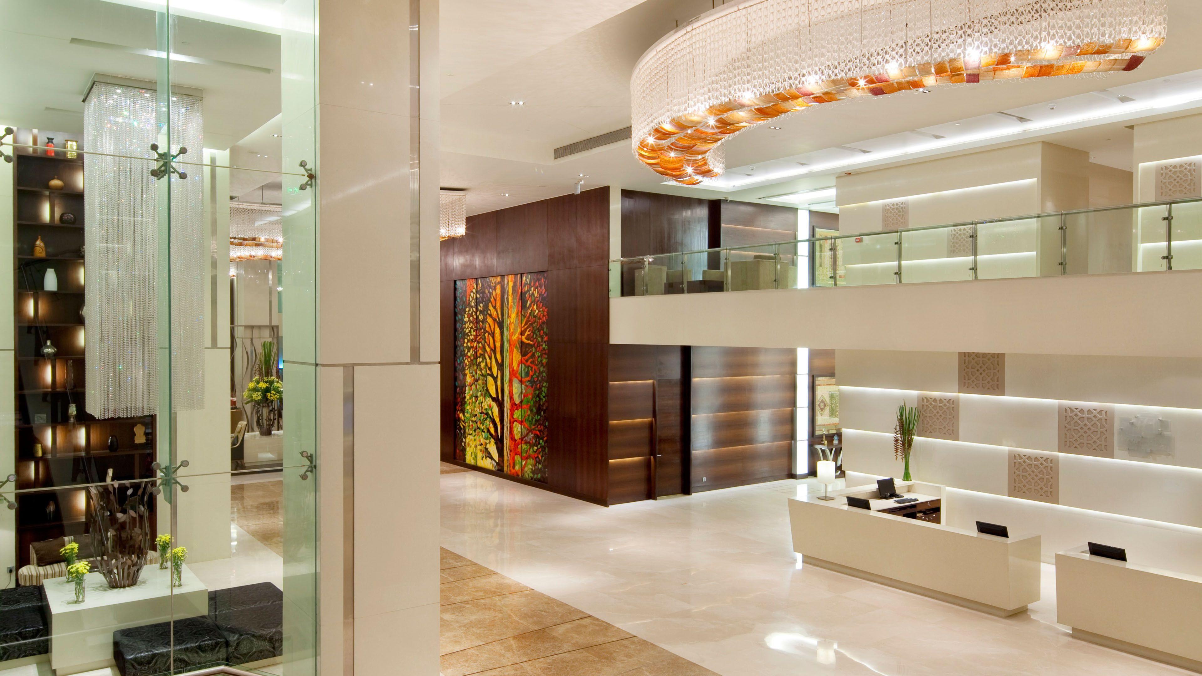 International Airport By Ihg 5*