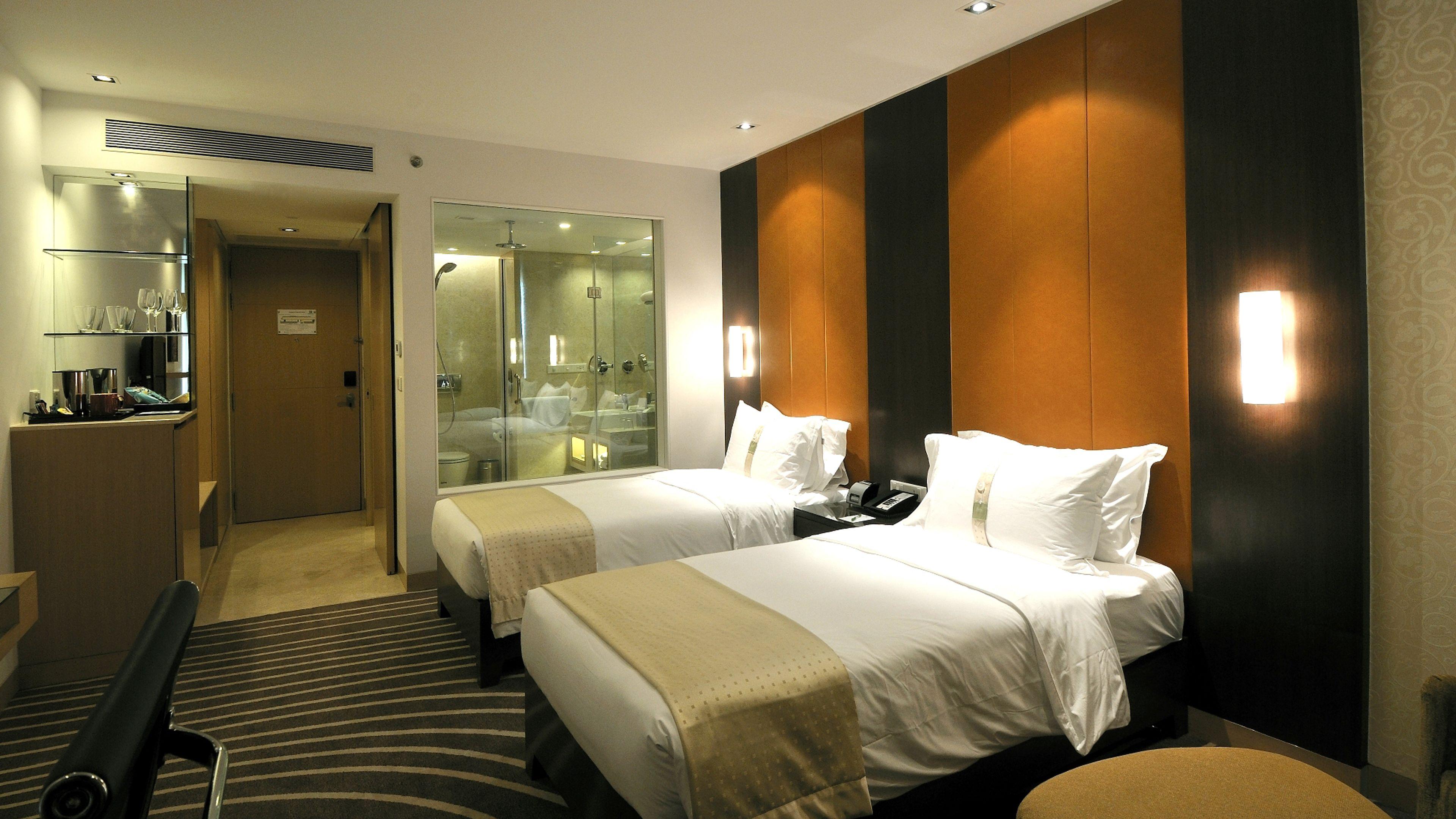 International Airport By Ihg Hotel