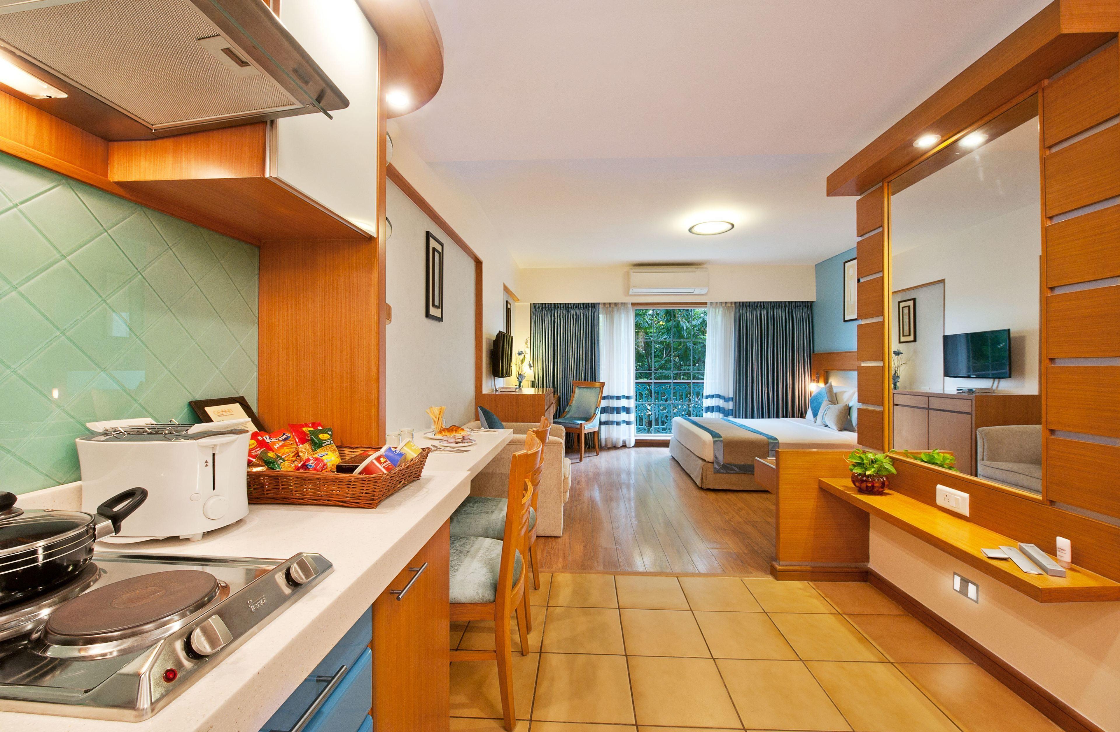 Grand Residency & Serviced