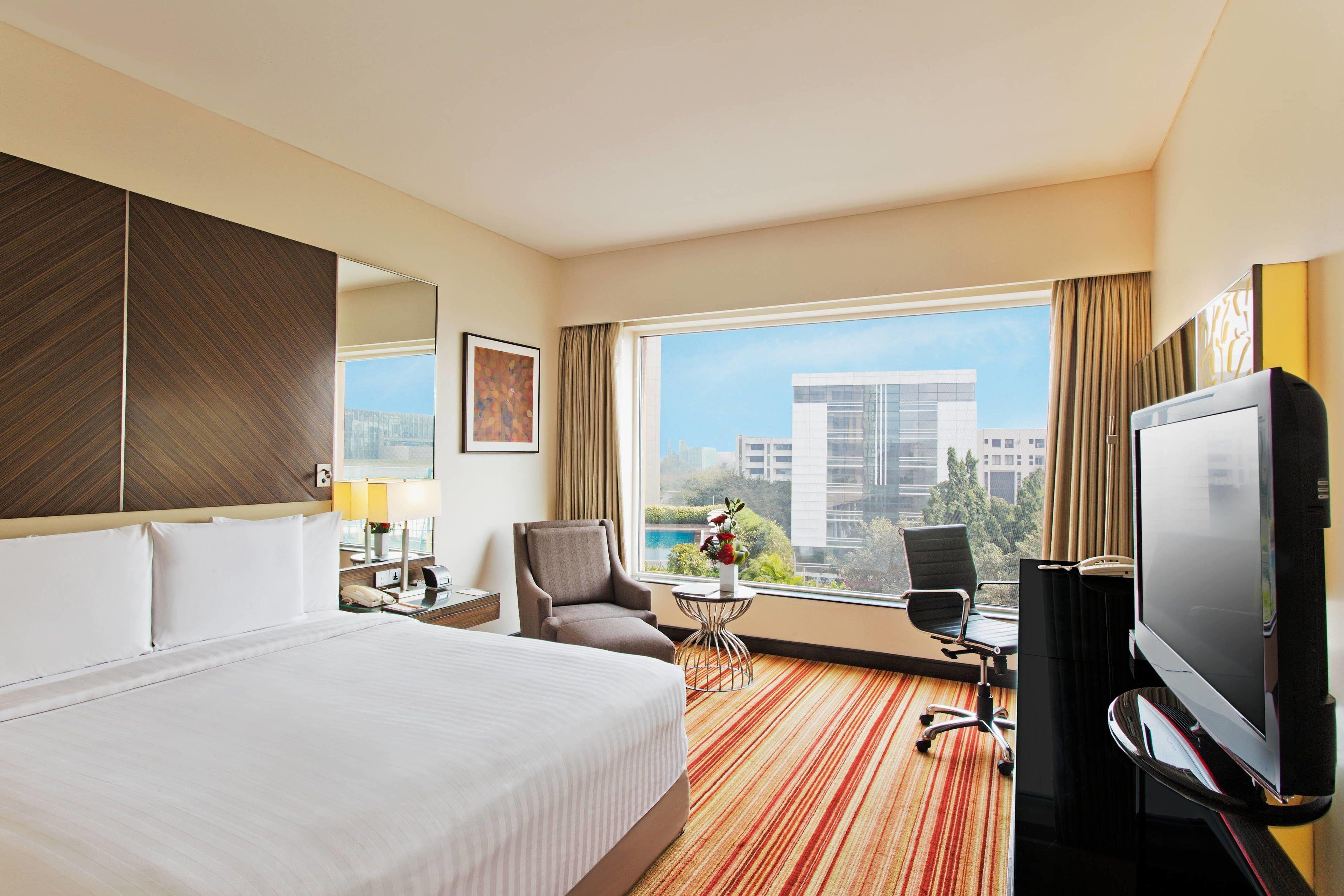 Courtyard By Marriott International Airport Hotel 5*