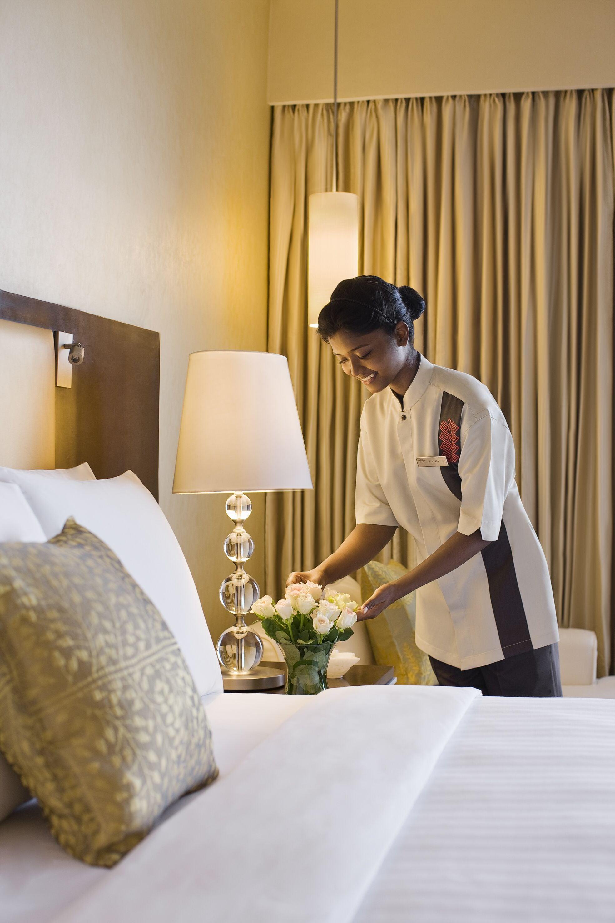 Courtyard By Marriott International Airport Hotel