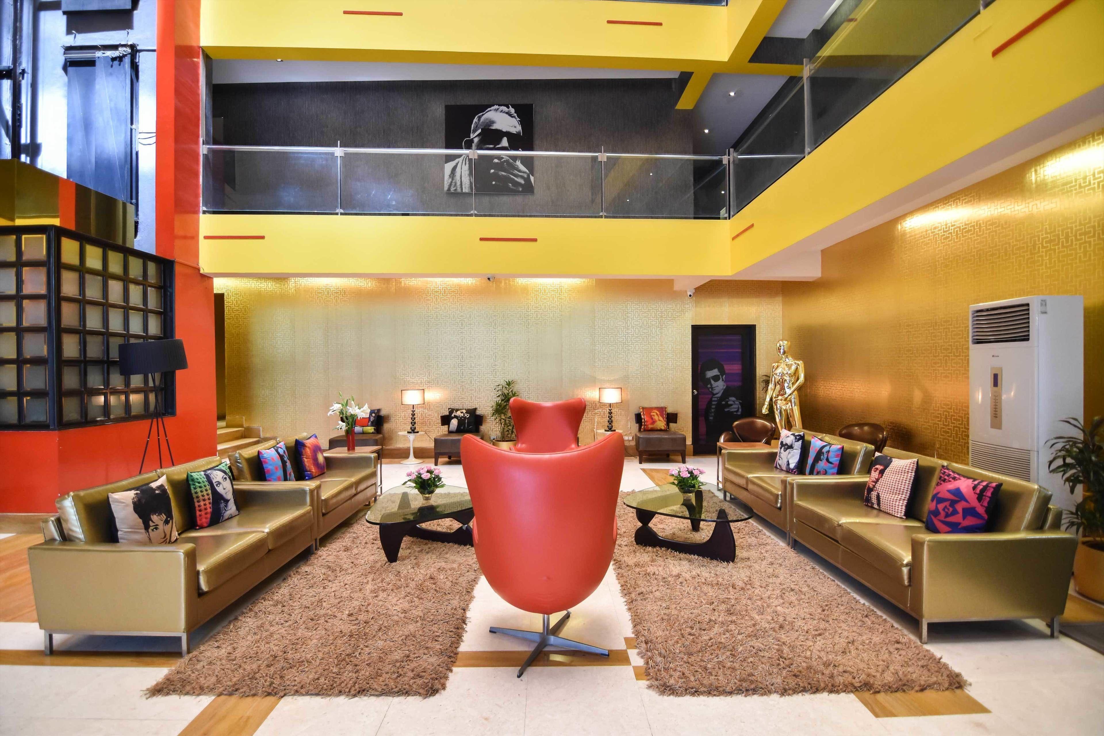 Landmark Apartment *