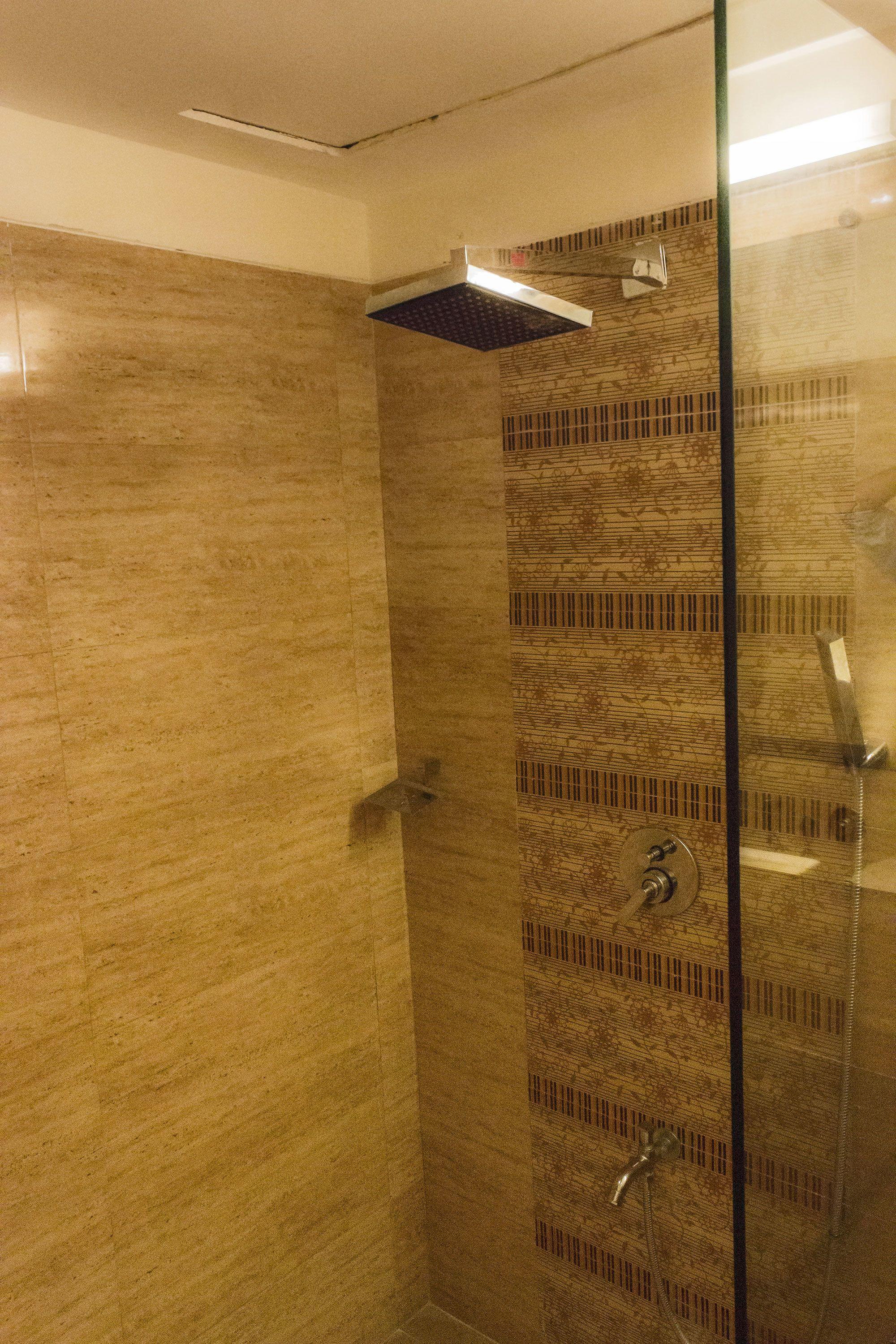 Landmark Apartment *