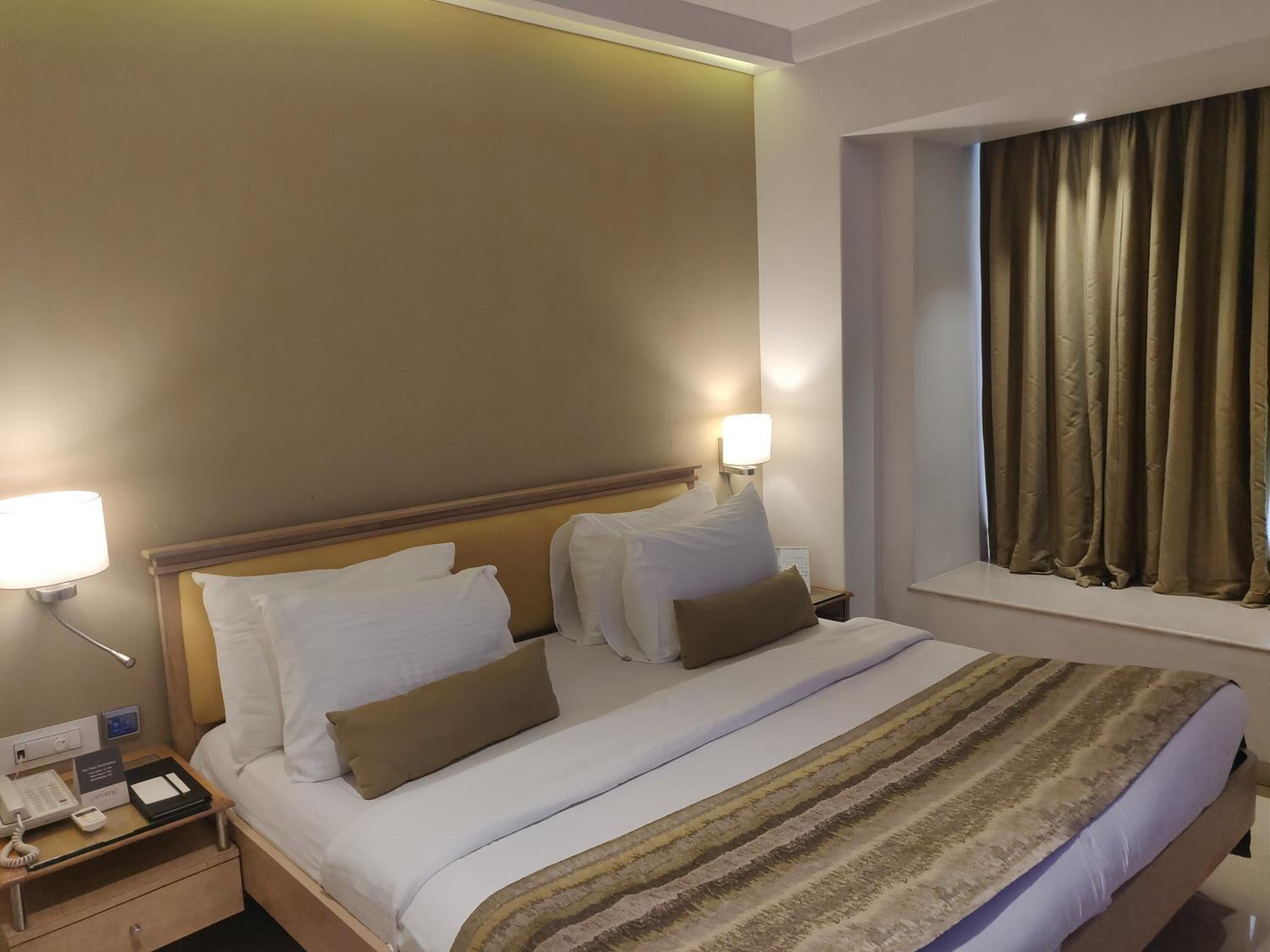 Hotel Suncity Apollo - Gateway Of India Mumbai