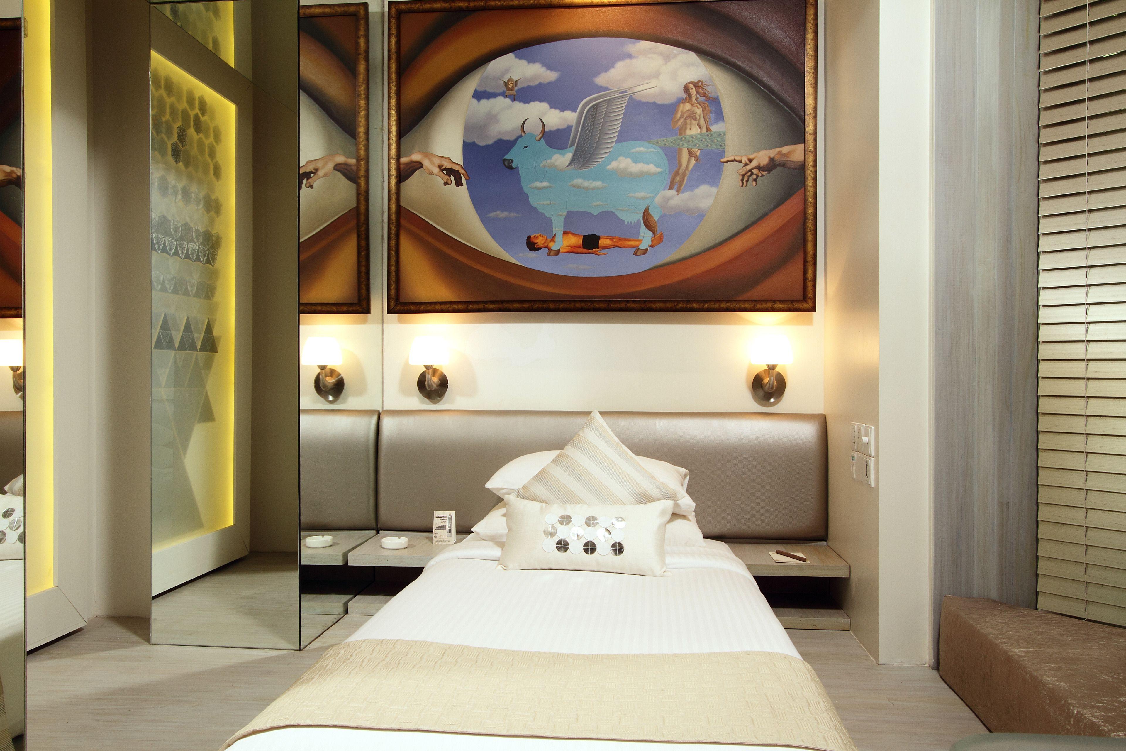 Hotel Le Sutra Hotel, Khar, Mumbai