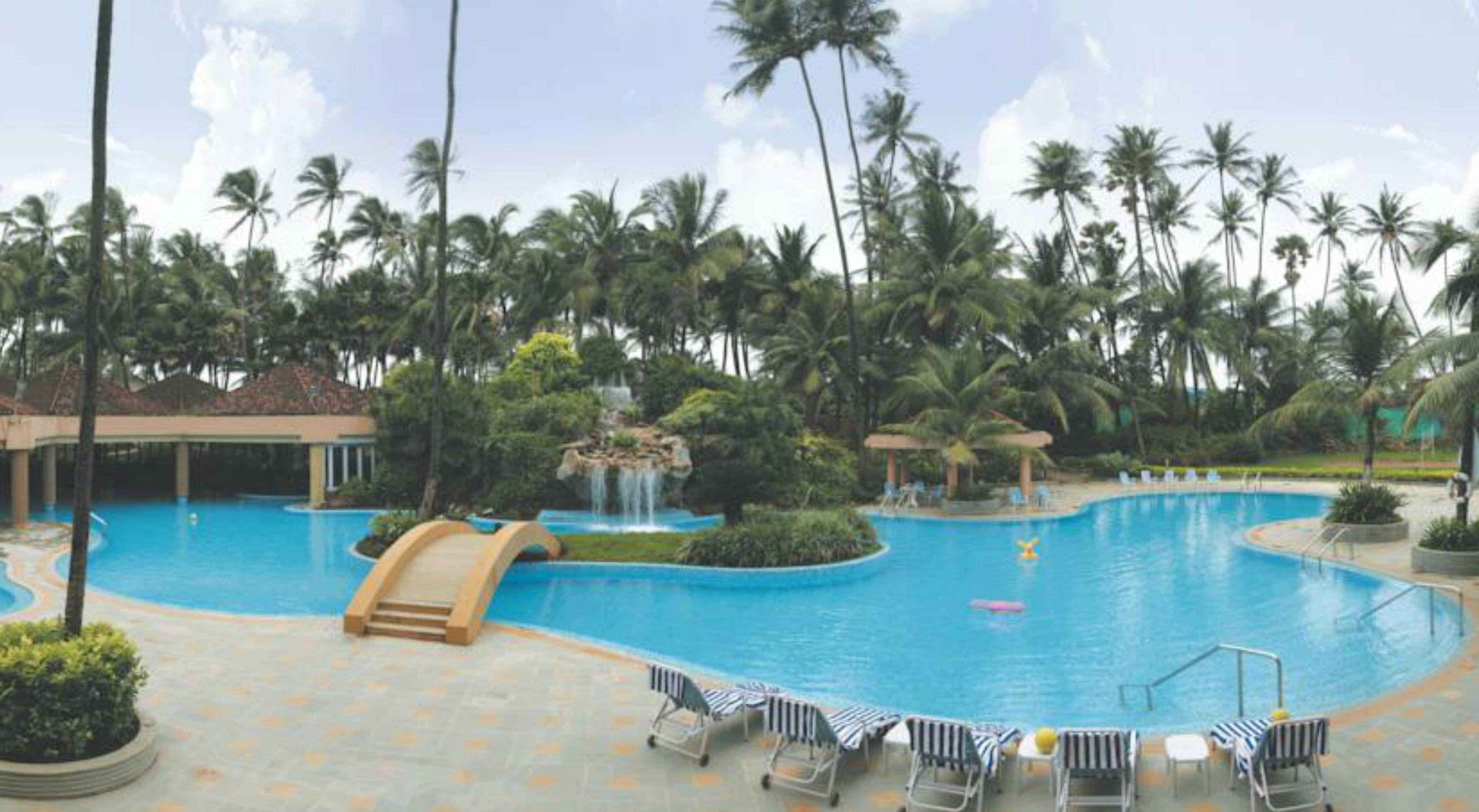 Hotel The Retreat & Convention Centre Mumbai