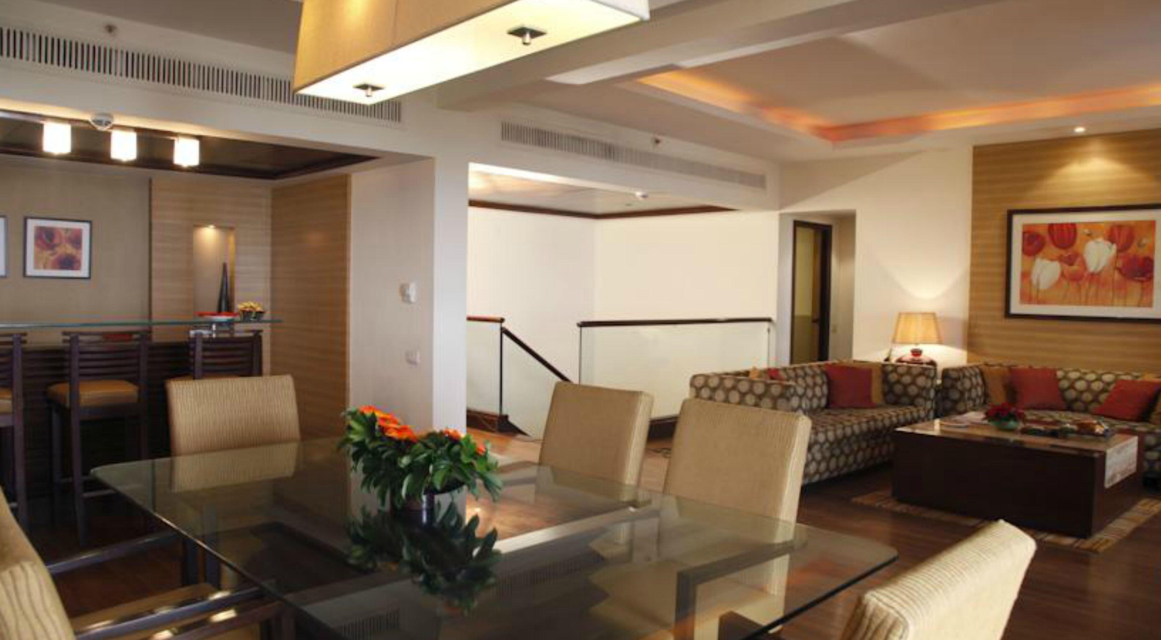 Hotel The Retreat & Convention Centre 5*