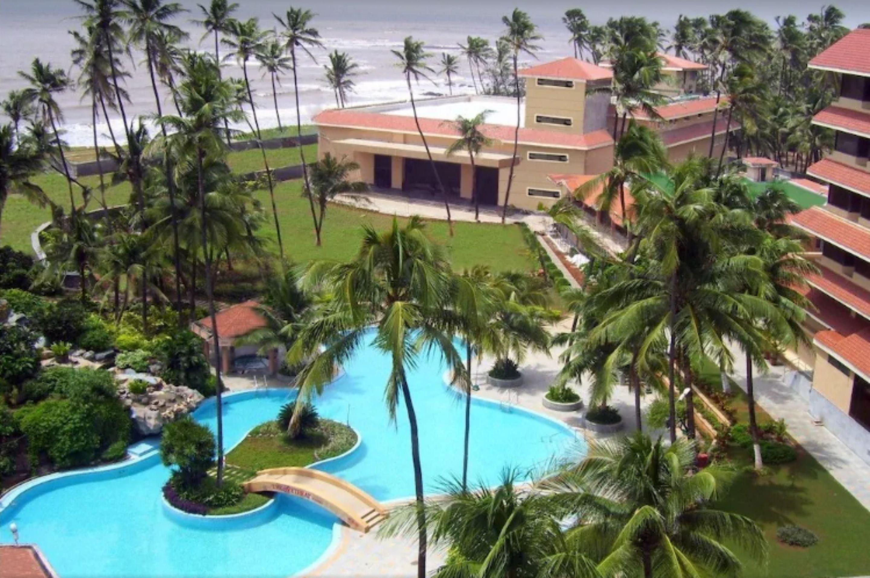 Hotel The Retreat & Convention Centre Mumbai