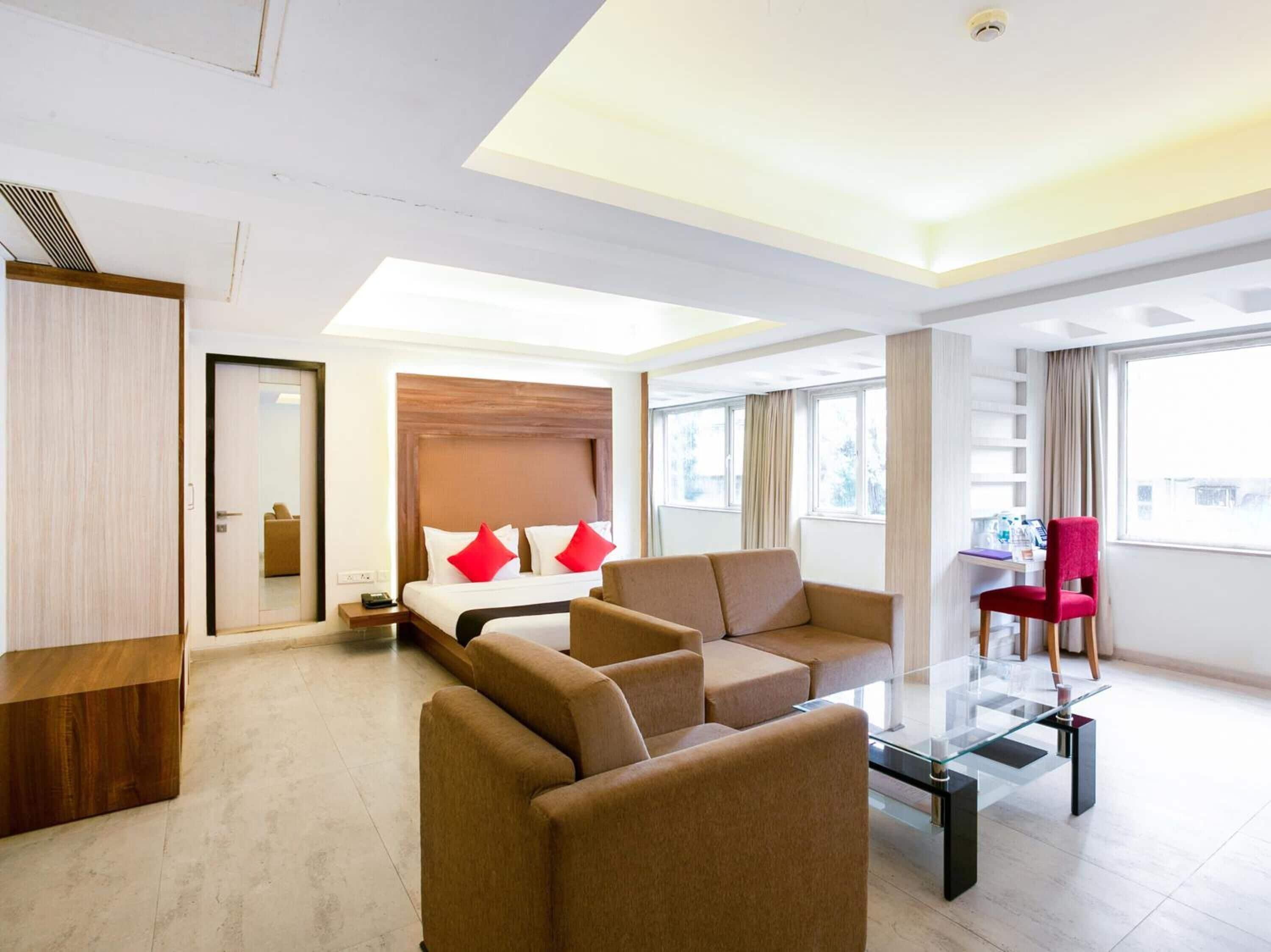 The Roa Hotel Mumbai