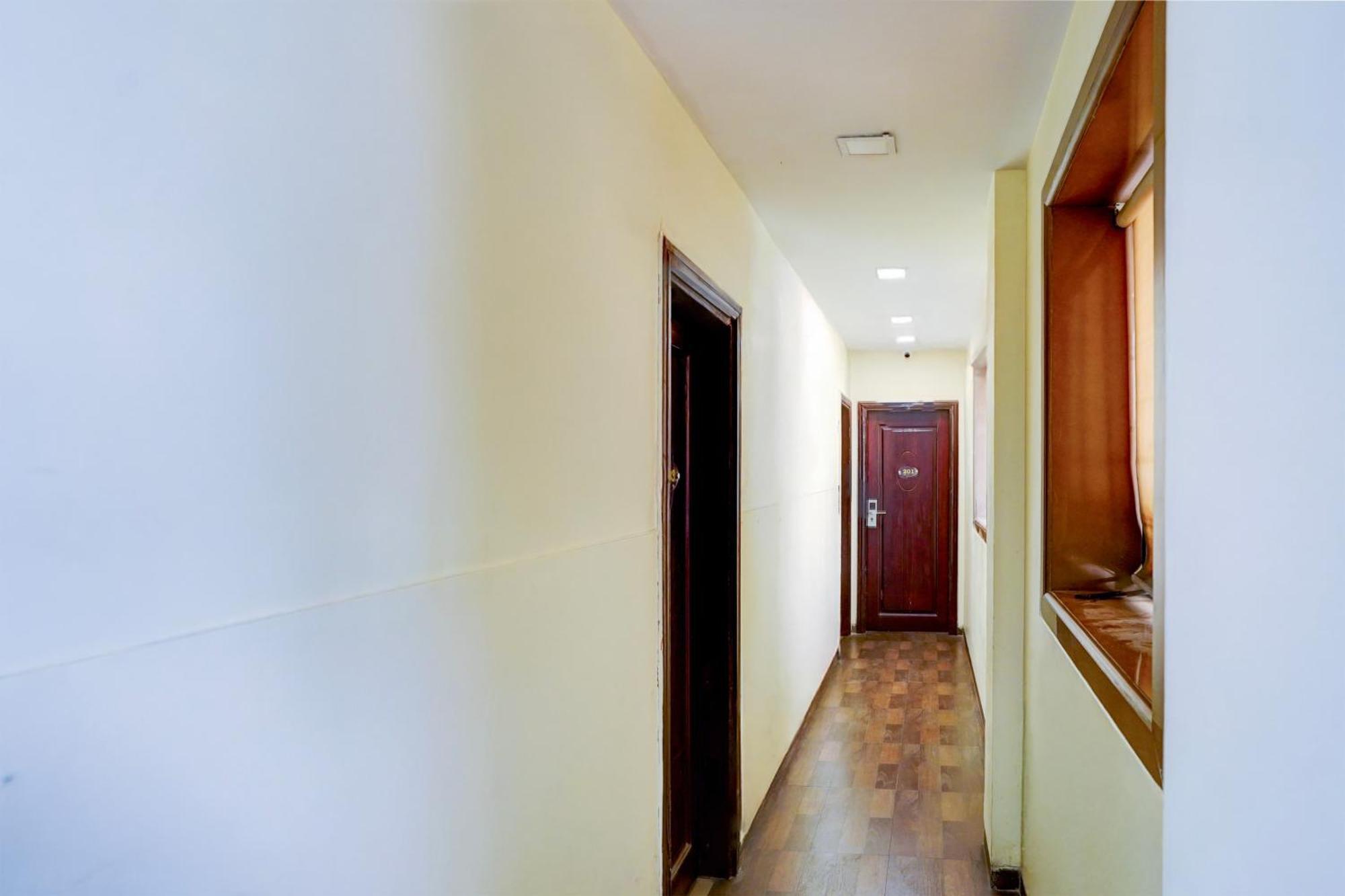 Hotel O Gold Coast Mumbai