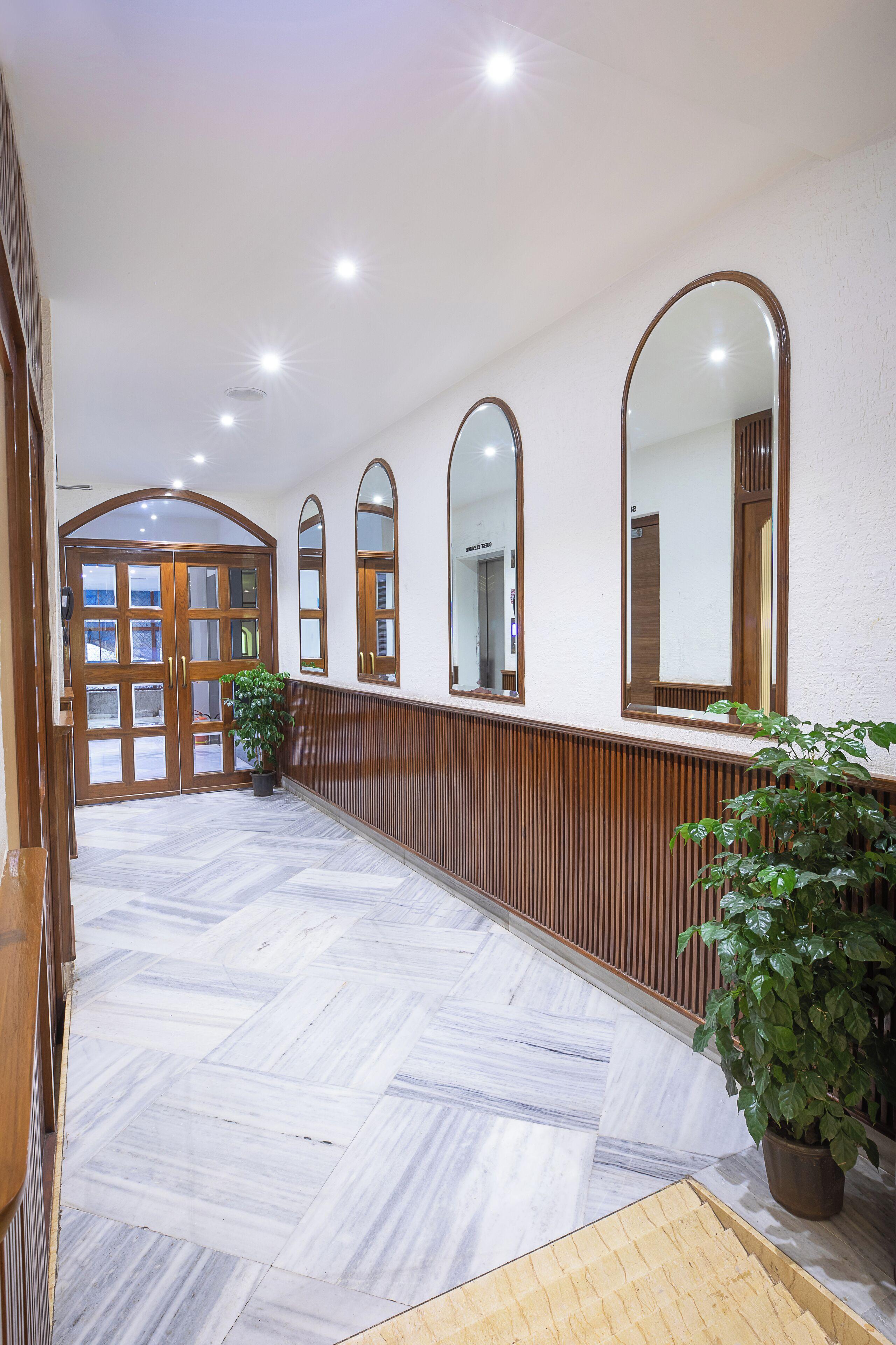 Avon Ruby Dadar Hotel 3*