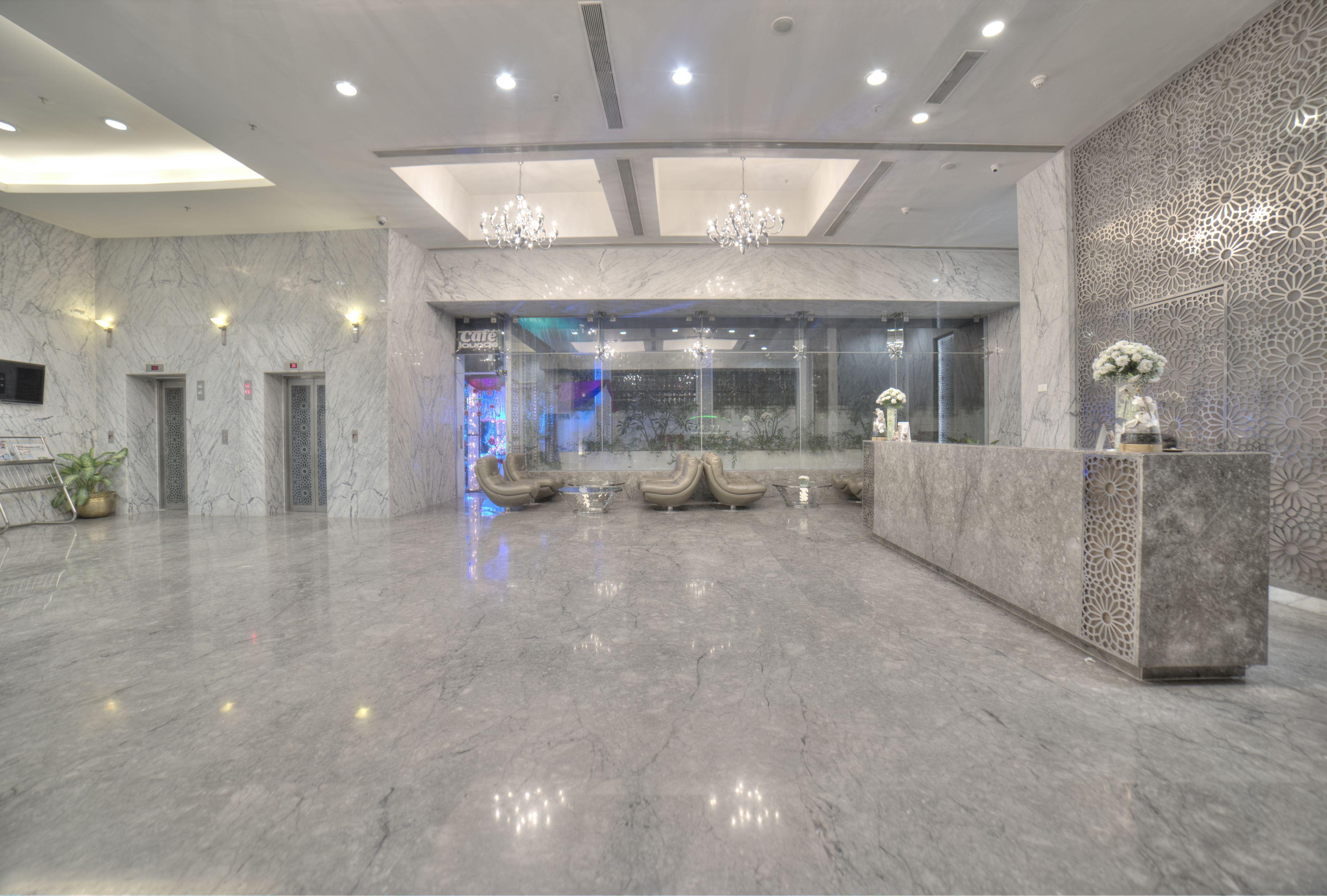 Goldfinch Hotel Mumbai