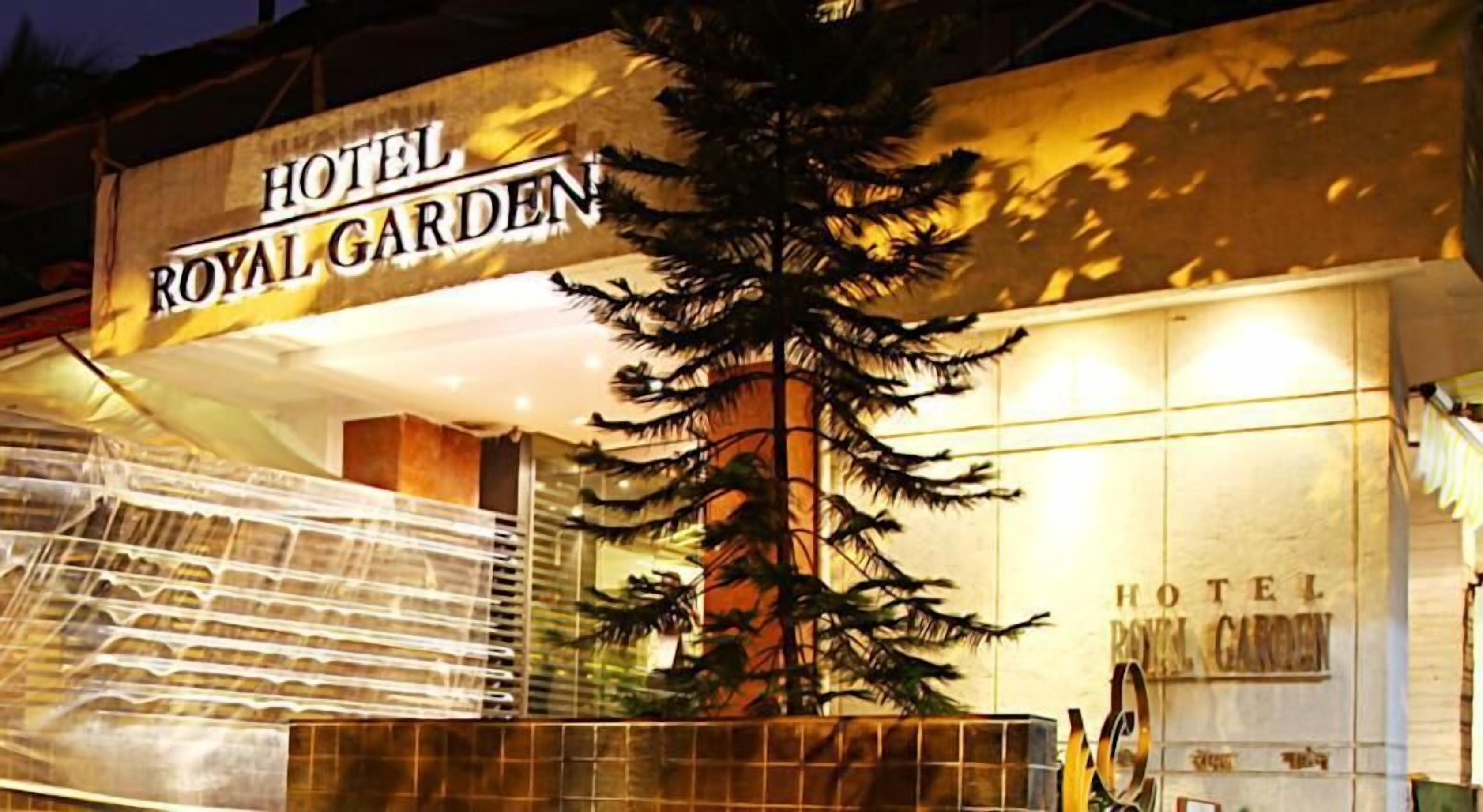 Bloom - Juhu Hotel 4*