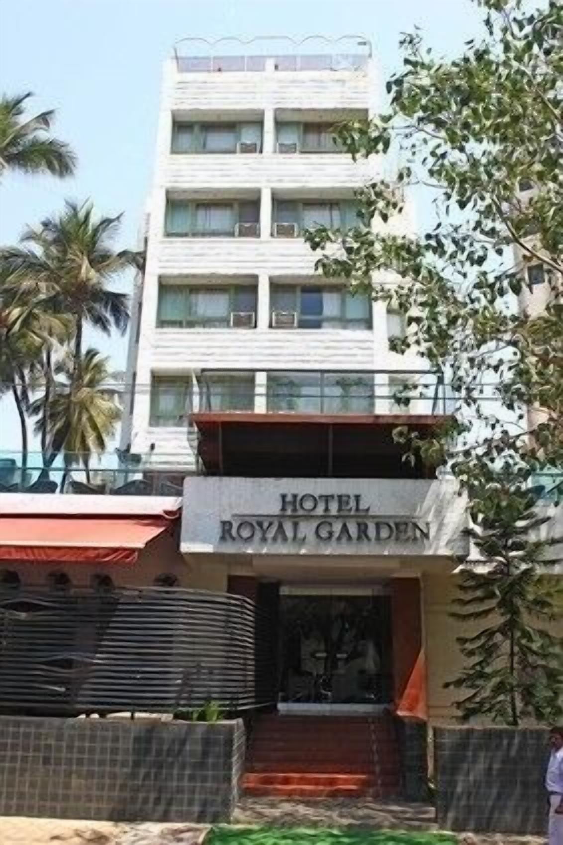 Bloom - Juhu