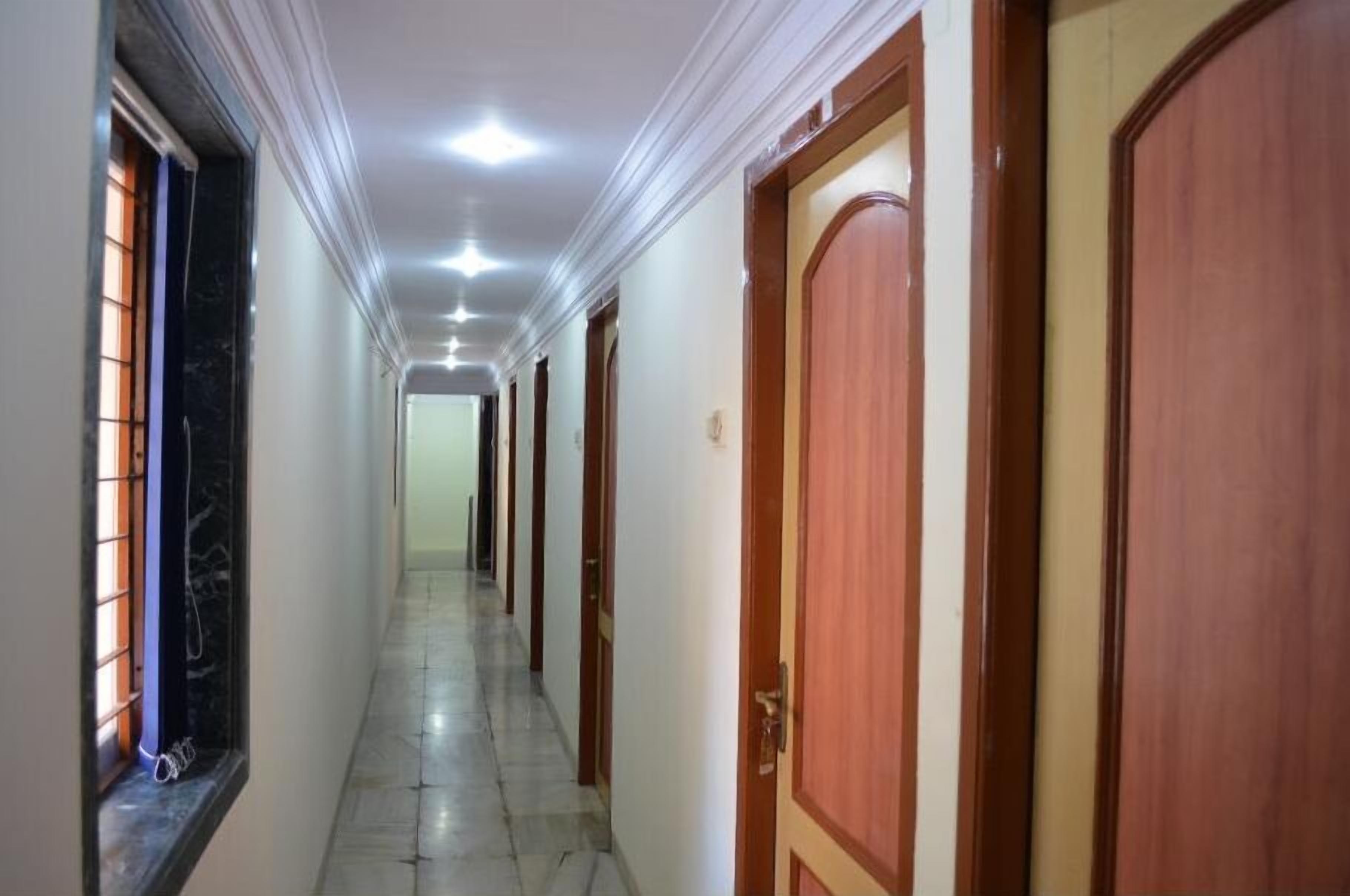 Fabexpress New Deepak - Nr & Csmt Station Mumbai