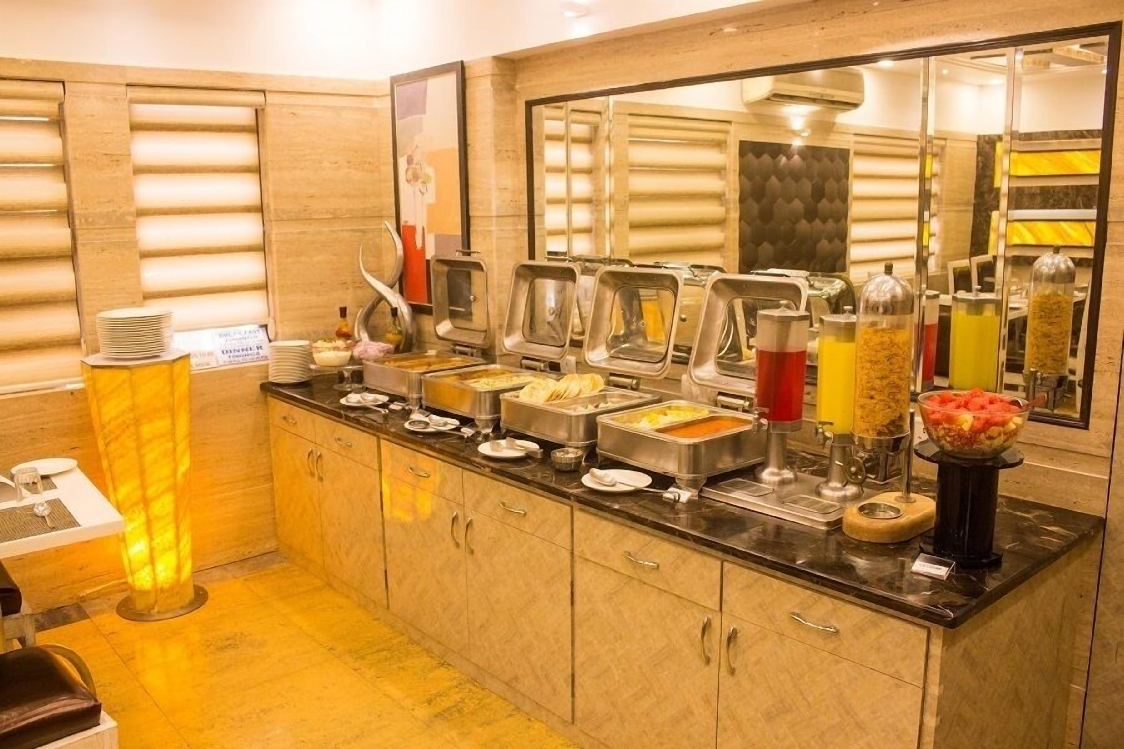 Jyoti Dwelling Hotel 3*