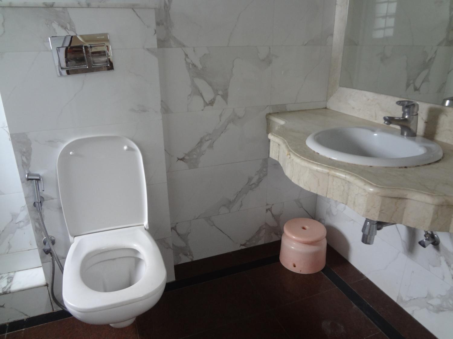 Royal Park Dockyard 3* Mumbai