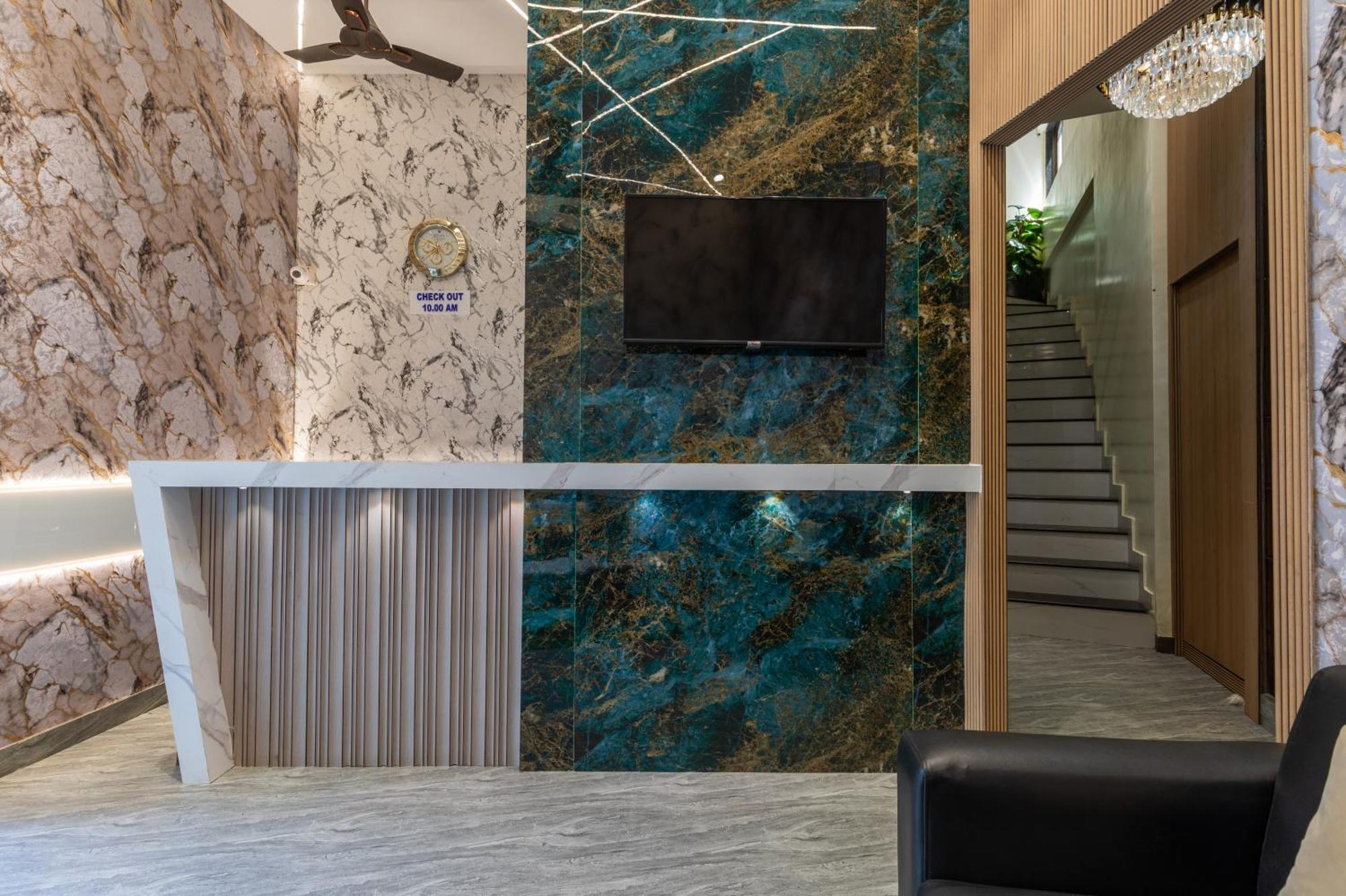 Hotel Jodiya - Near Cst 2*