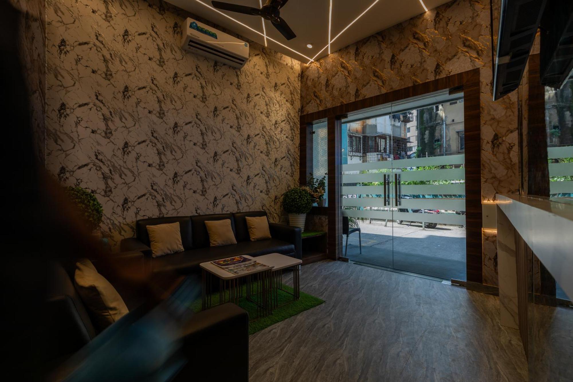 Hotel Jodiya - Near Cst