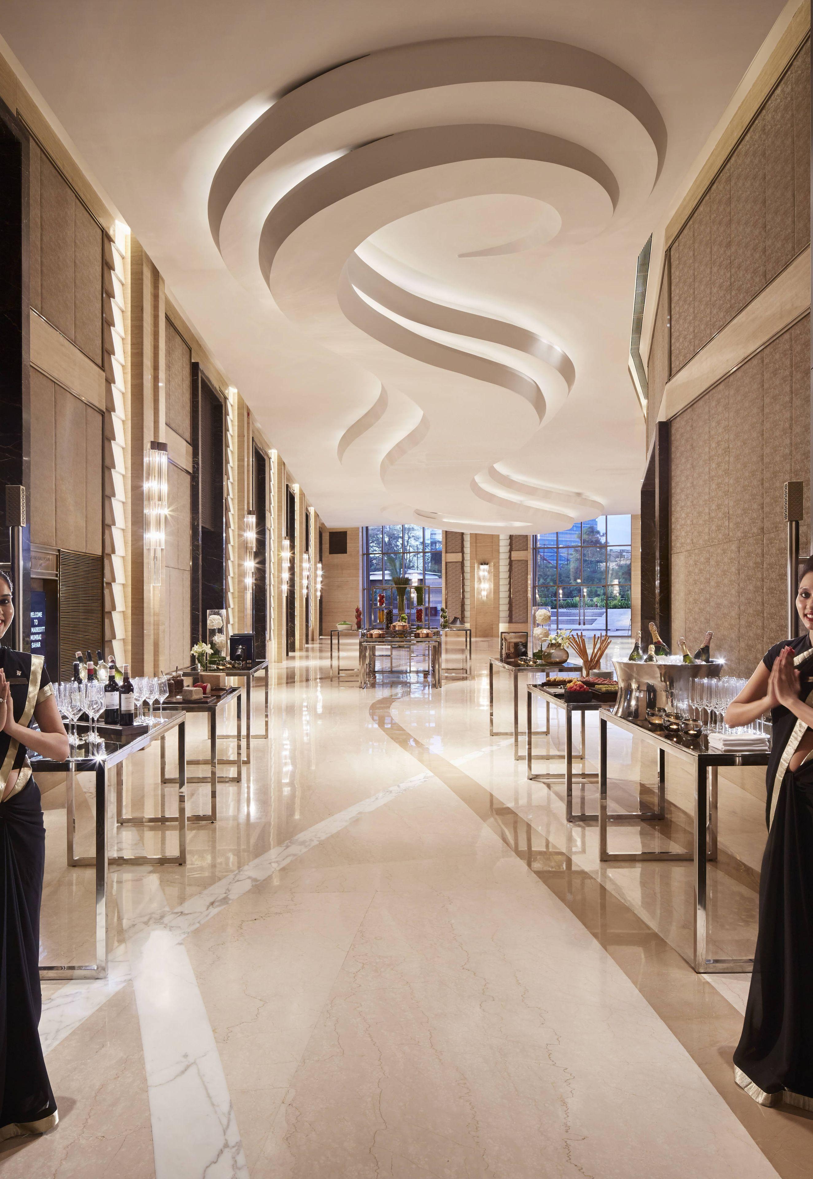 Jw Marriott Sahar Airport Hotel