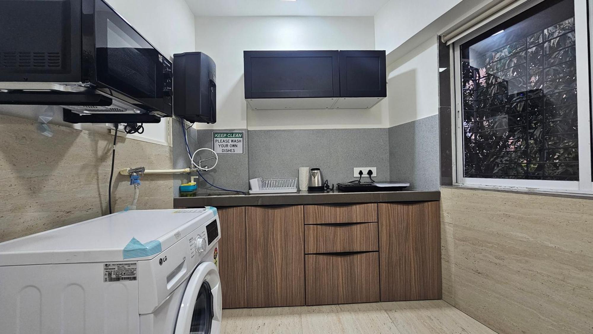 Apartment Lite - Khar West Mumbai