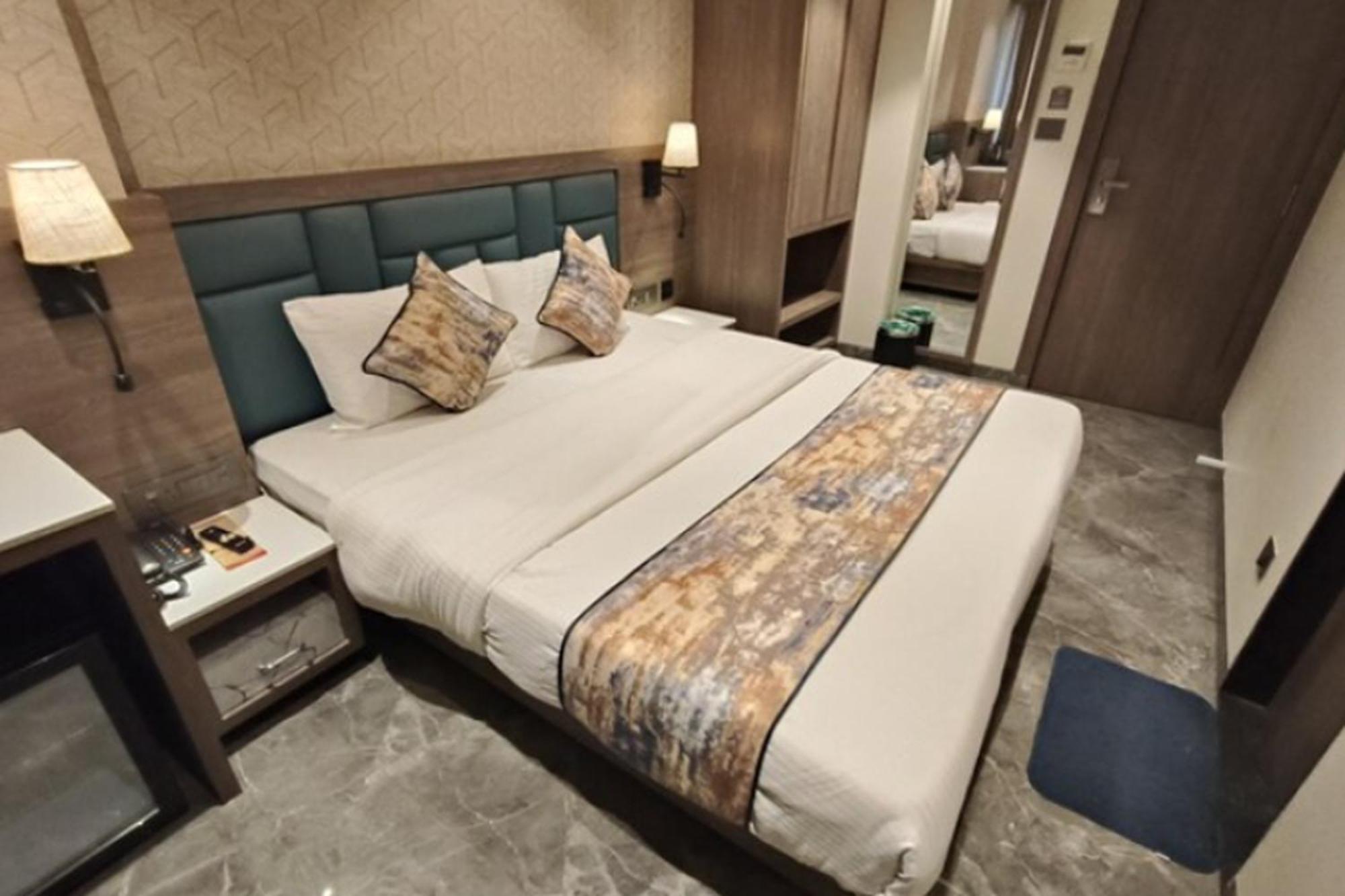 Hotel Dream Residency Pvt Ltd Mumbai