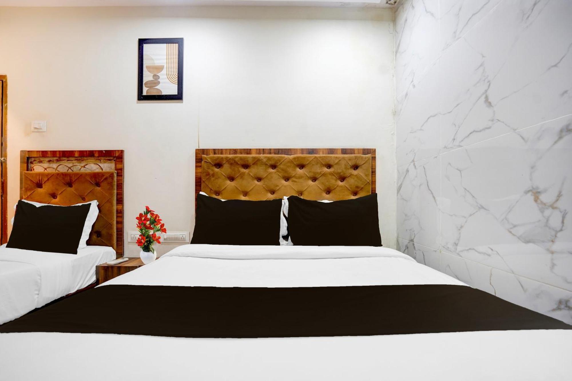 Super O Beverly Plaza Kurla 3* Mumbai