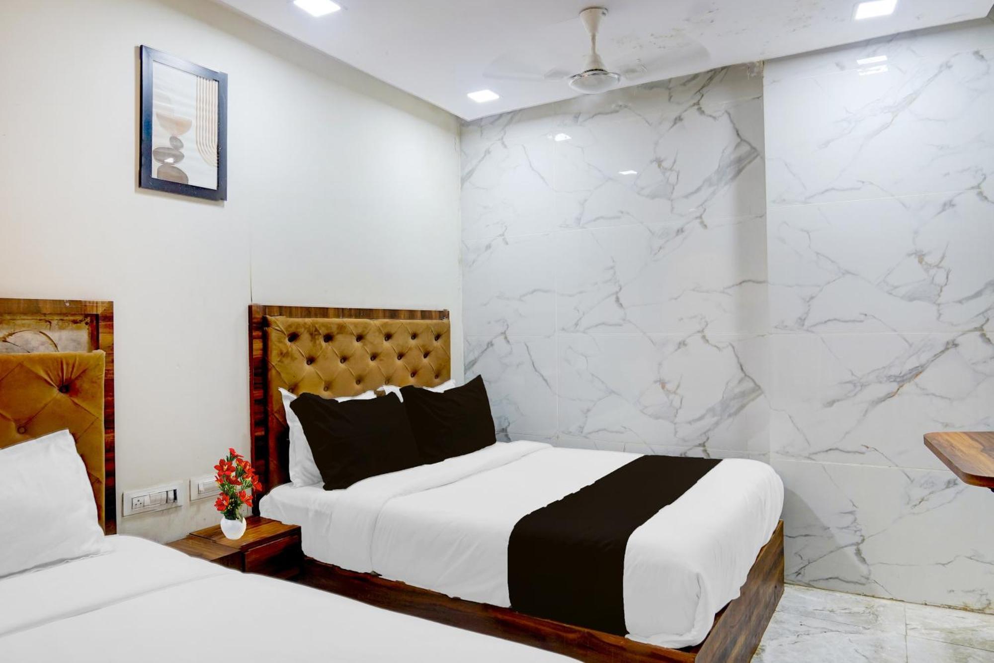 Super O Beverly Plaza Kurla Mumbai