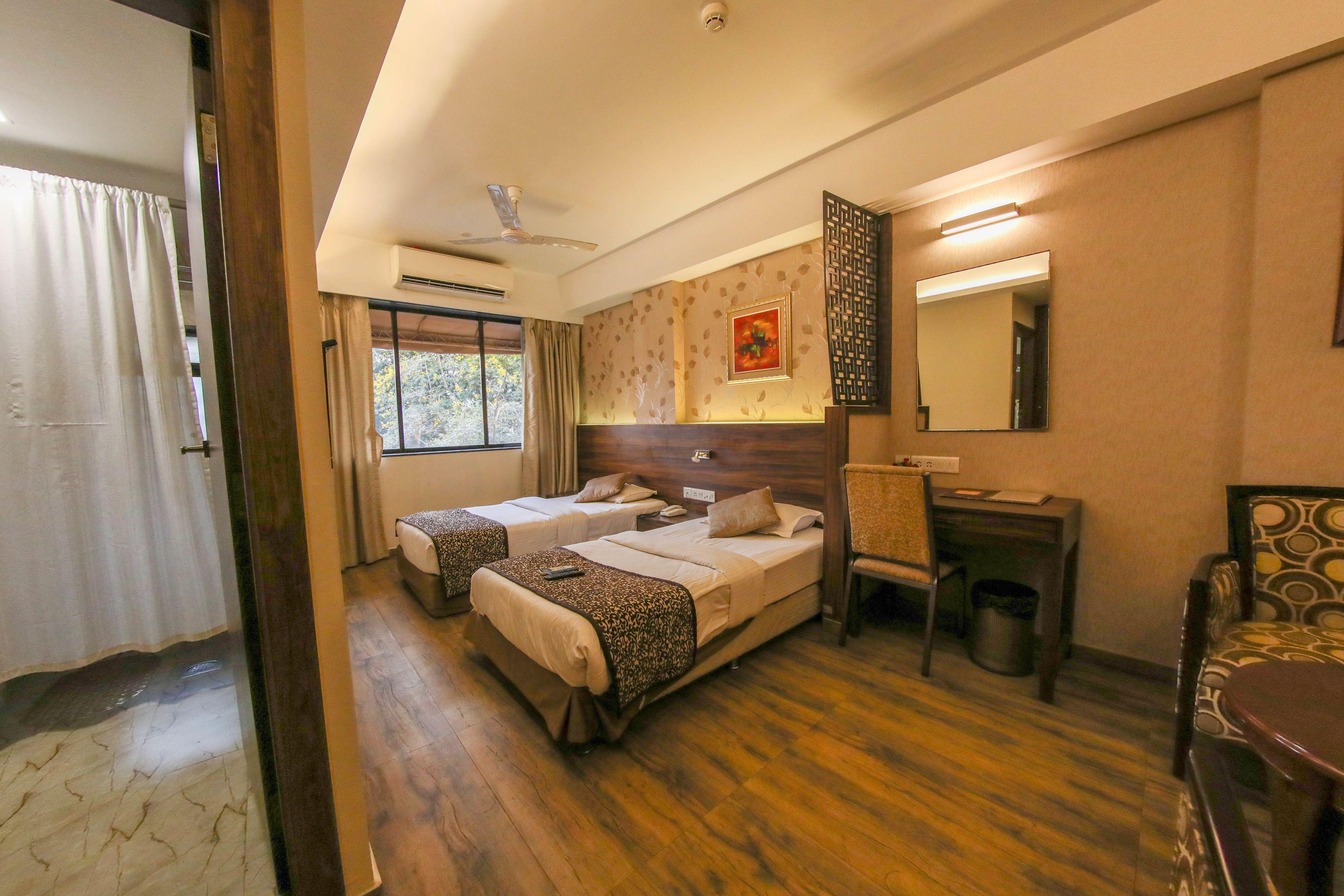 Maharana Chembur Hotel