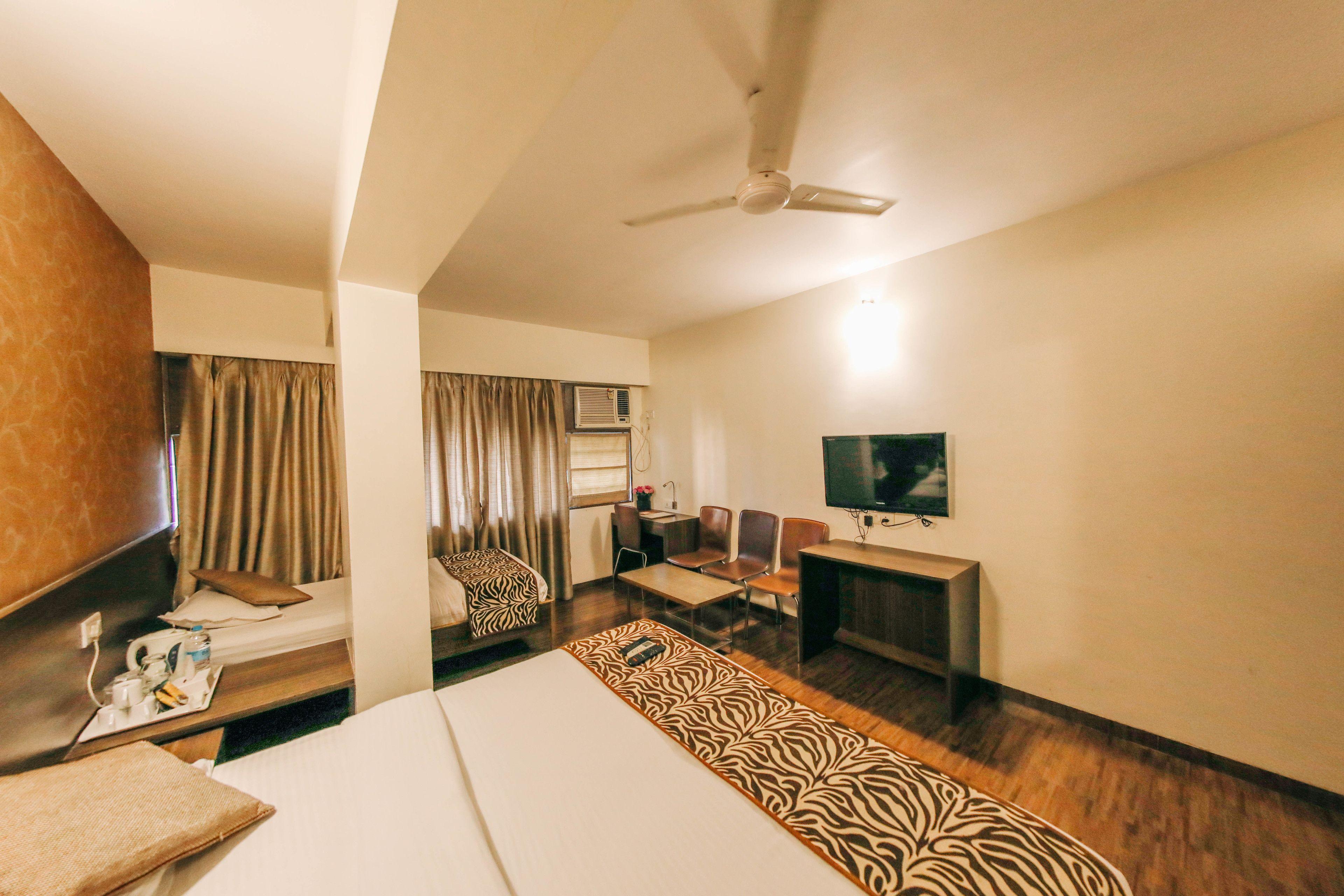 Hotel Maharana Chembur 2*