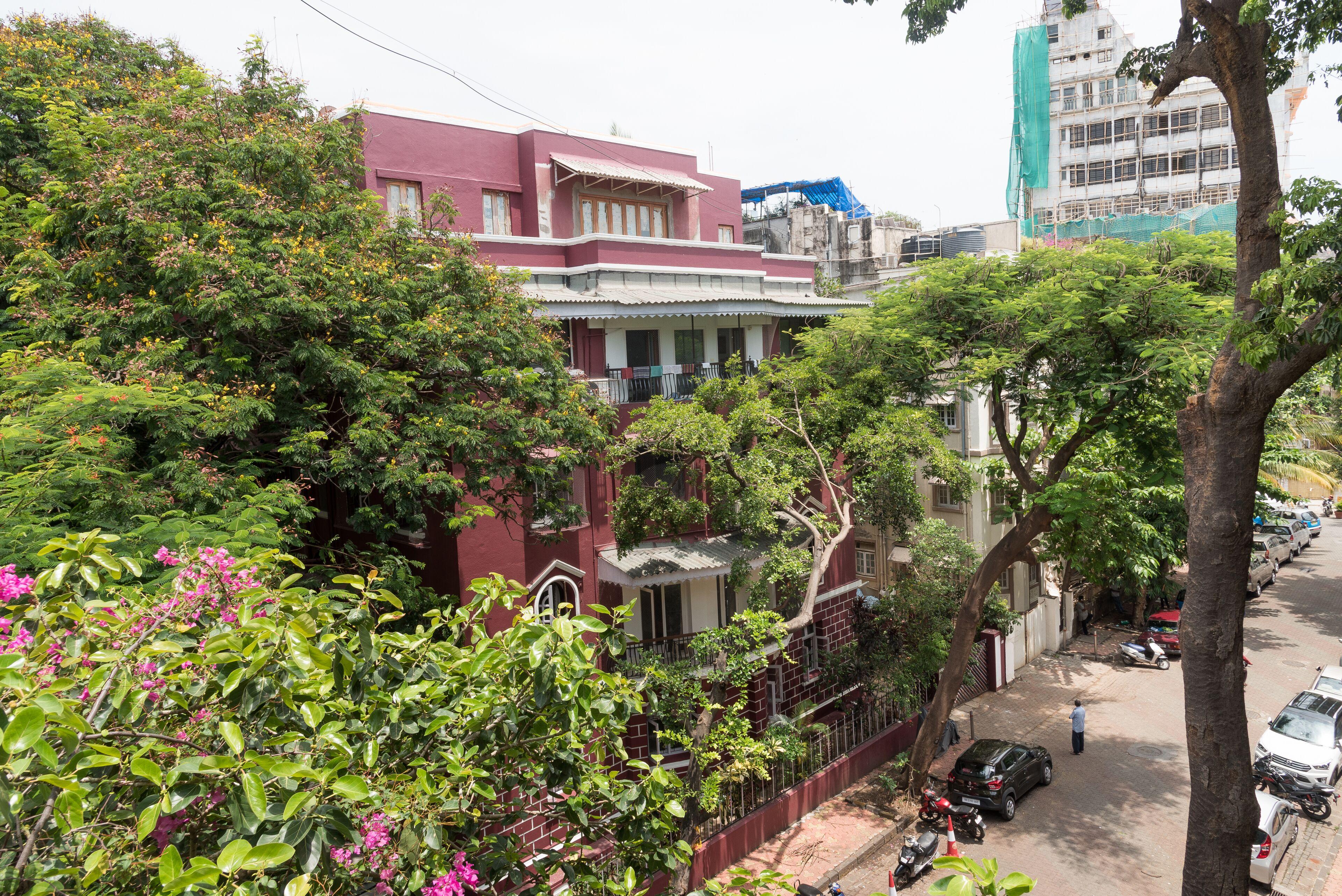 Bentleys Hotel Bed & Breakfast Mumbai