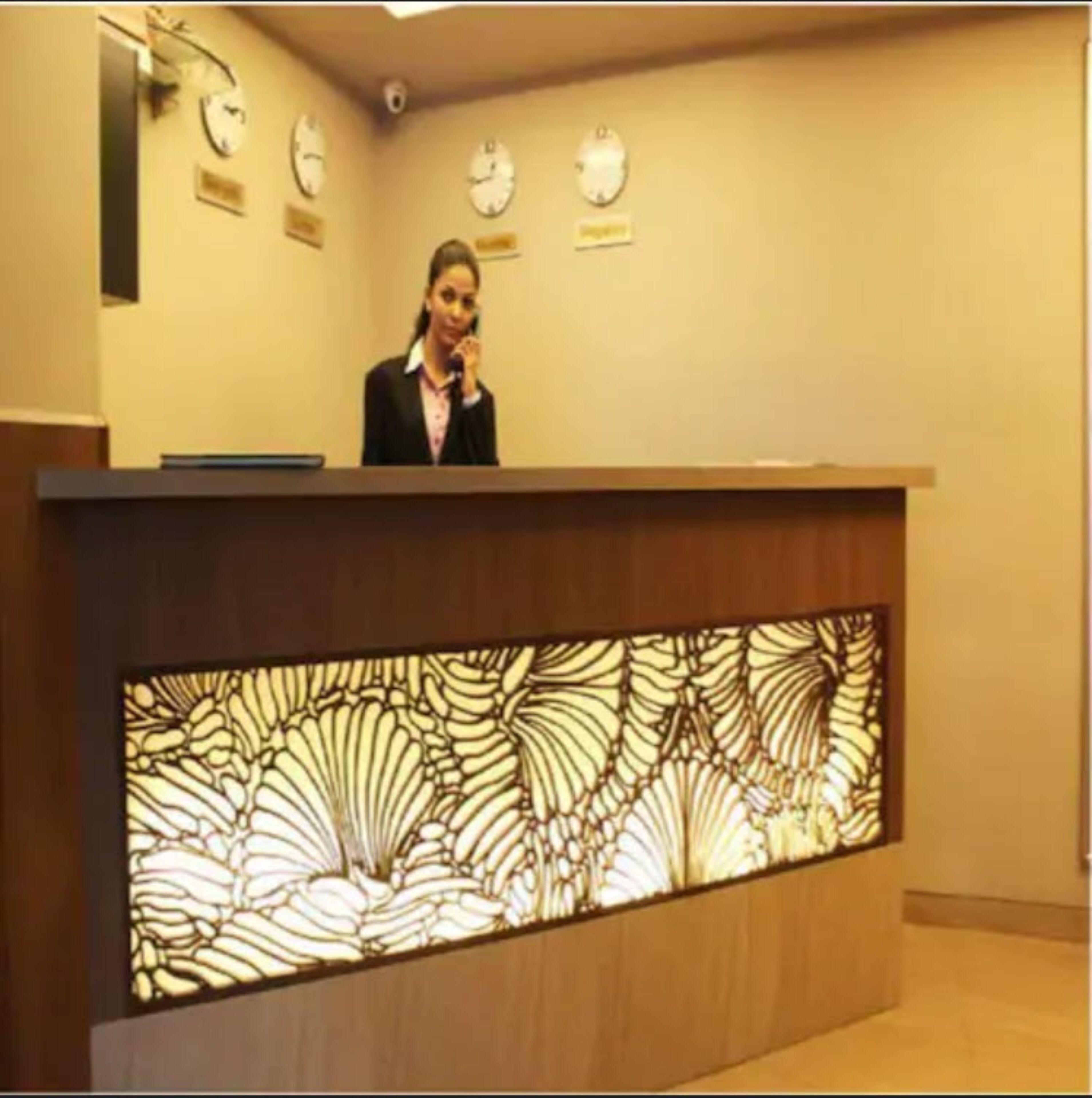 Sai Palace Grand, Malad Hotel 4*