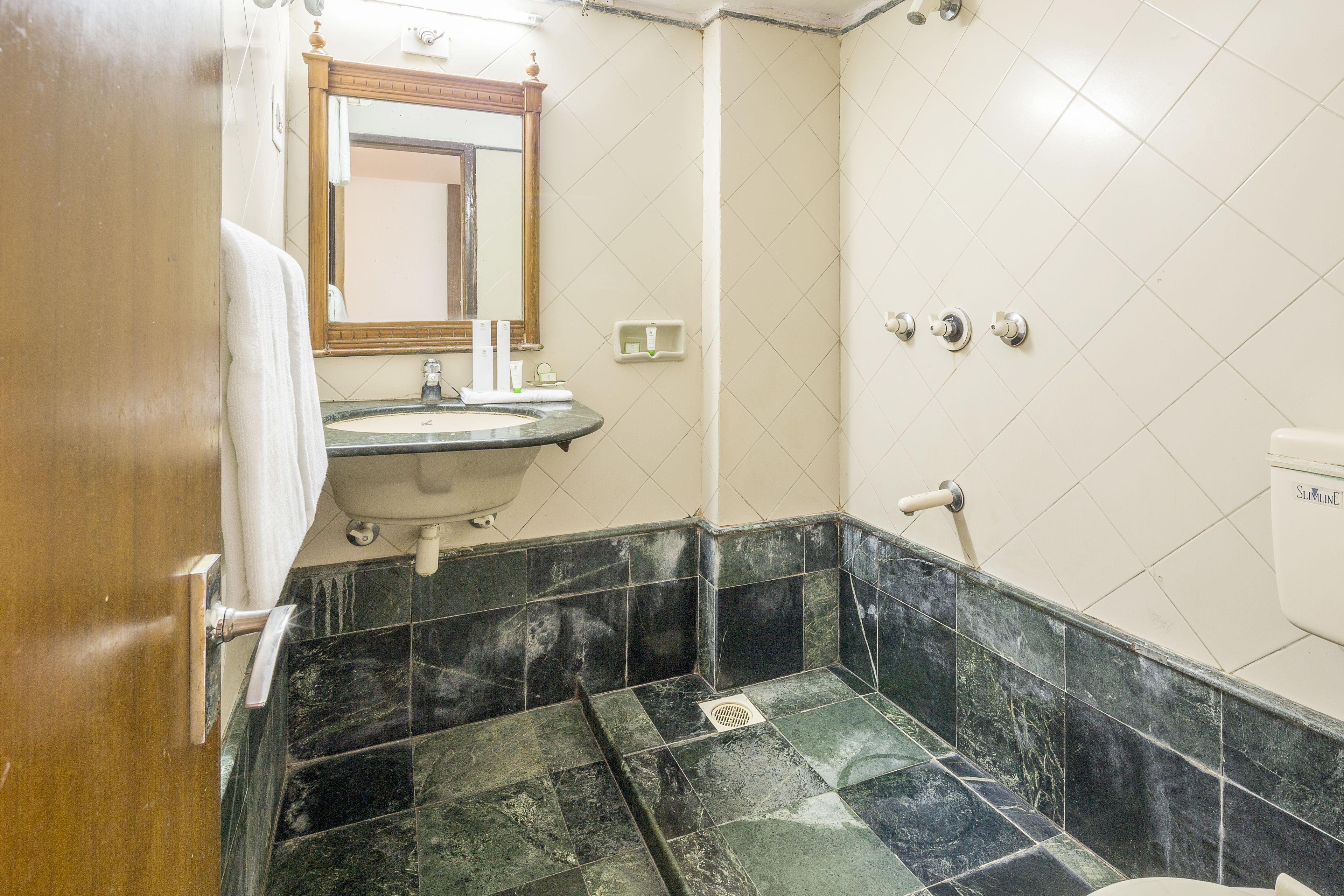 Treebo Trend Sea Side Hotel 3*