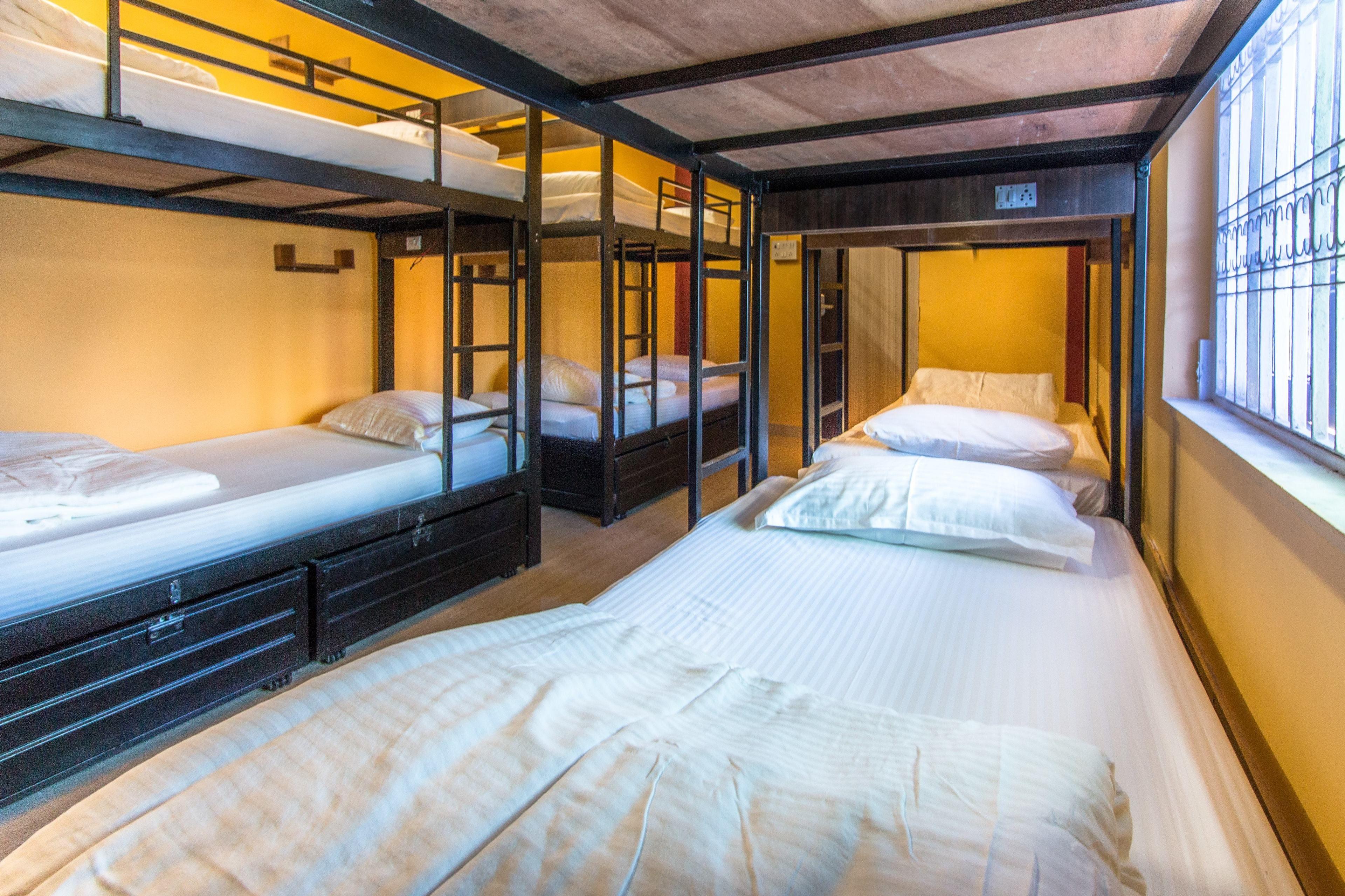 Backpackers Villa Mumbai Hostel Mumbai