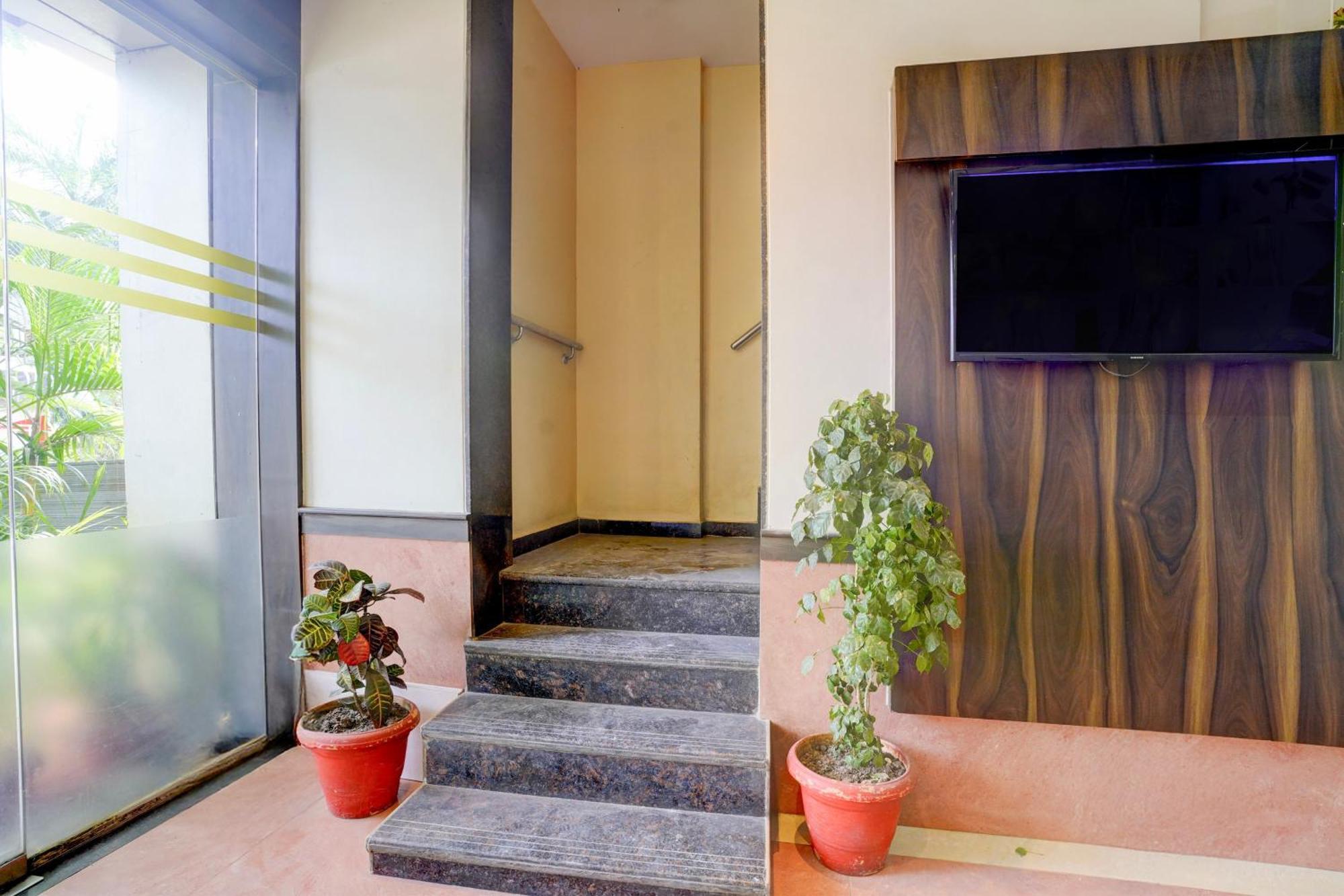 Hotel Super Townhouse Andheri Sakinaka Metro Formerly Mumbai