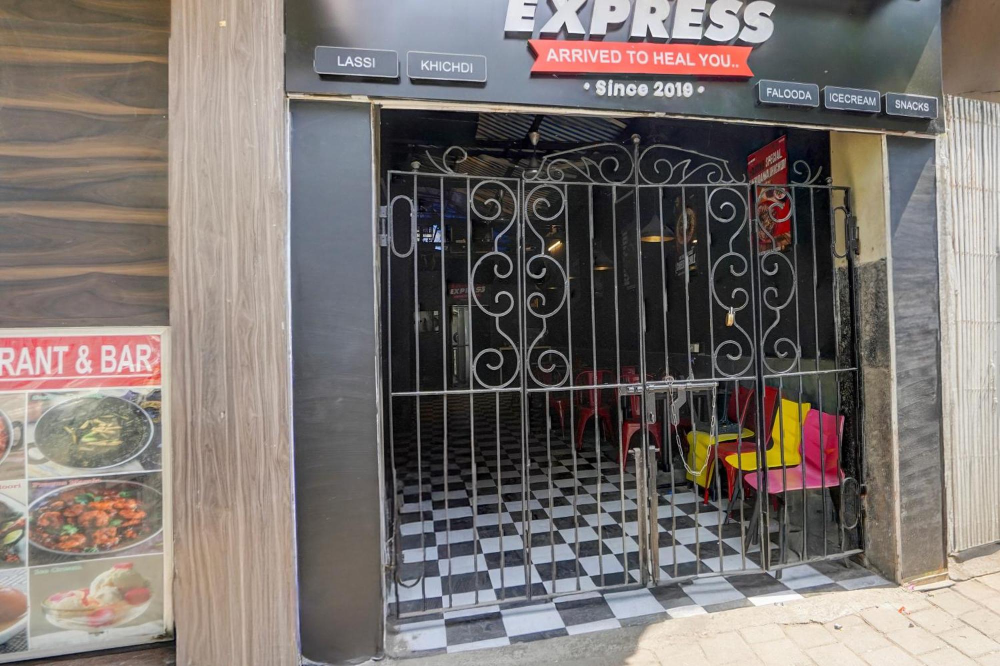 O Gold Coast Hotel Mumbai