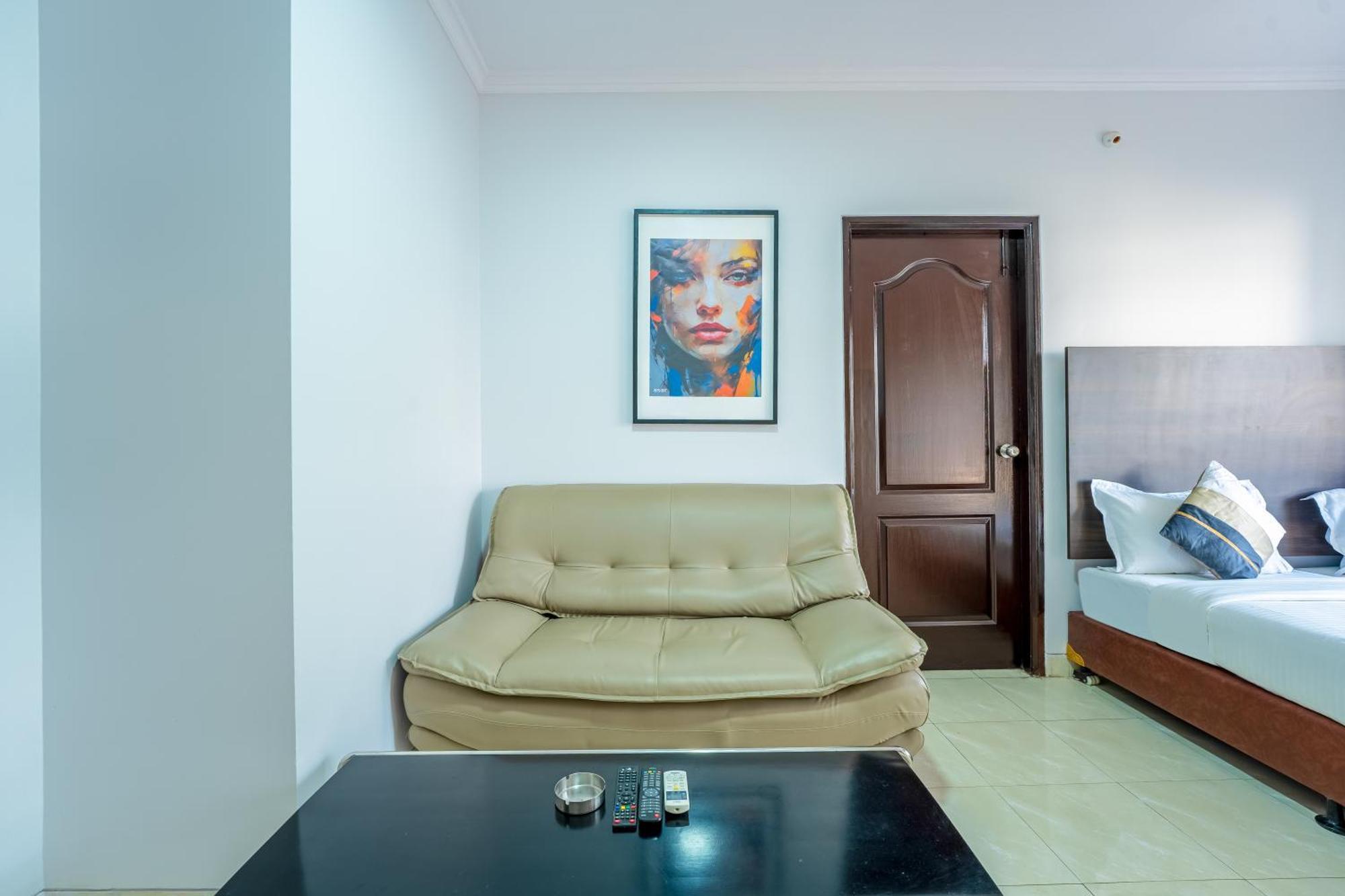 Bed & Breakfast Asar Landmark International Airport By Orion Mumbai