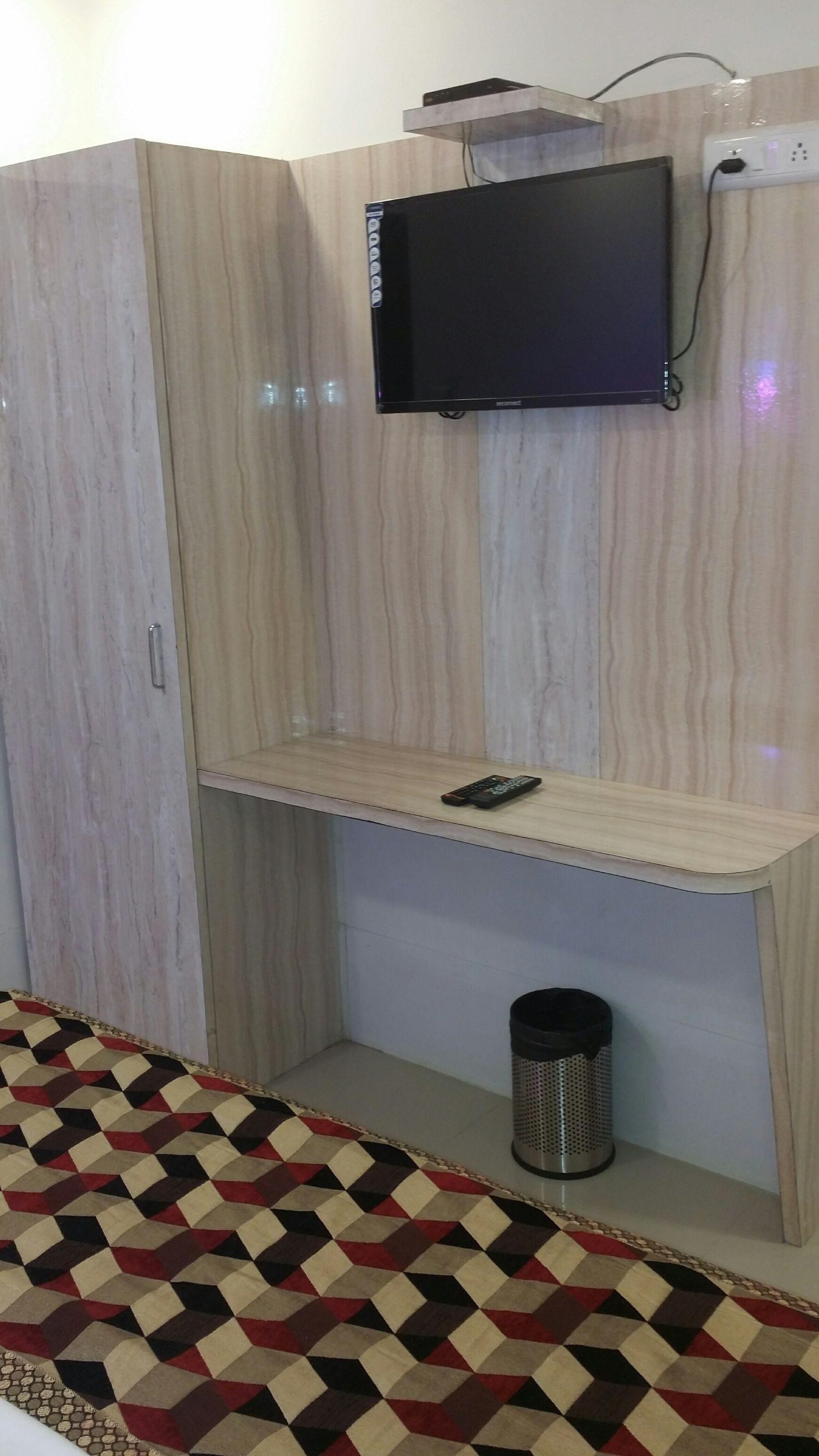 Hotel Kf Residency