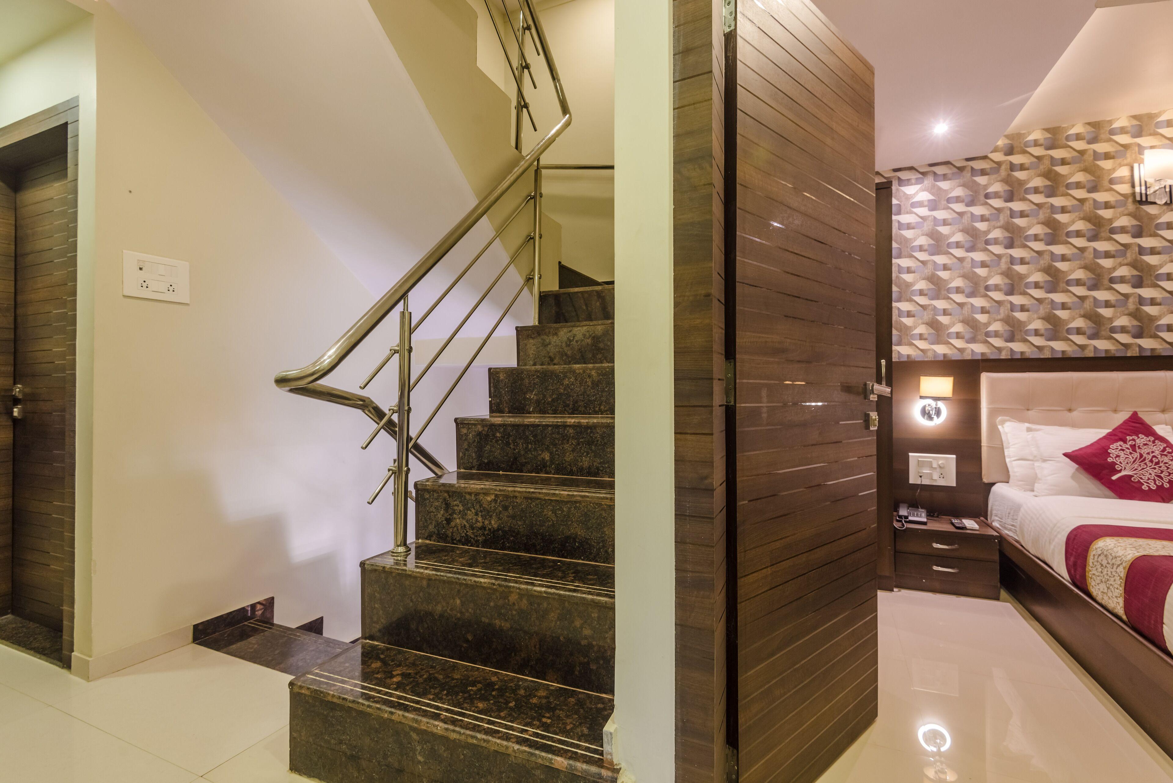 Hygienic Liberty Plaza Hotel Mumbai