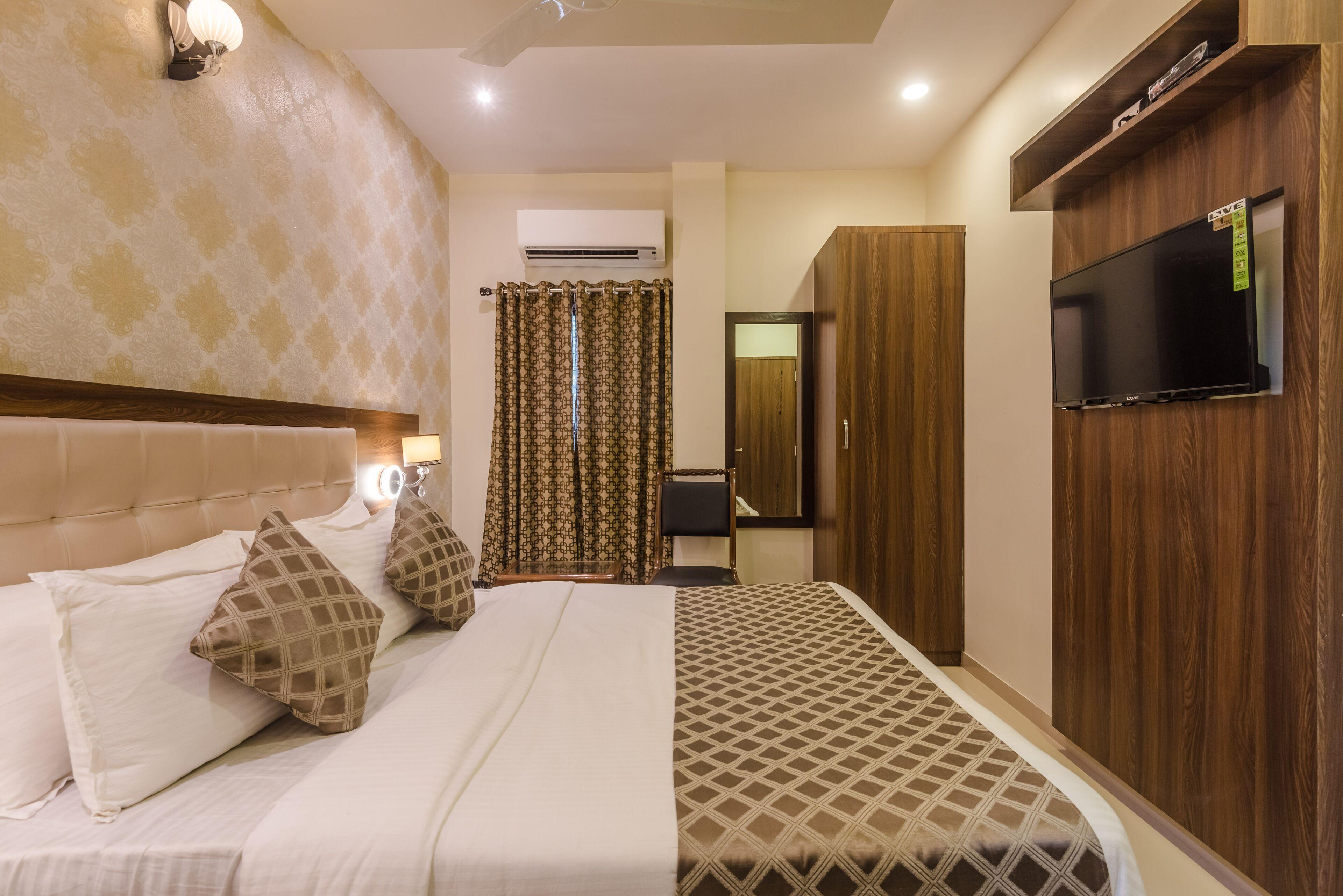 Hygienic Liberty Plaza 3* Mumbai