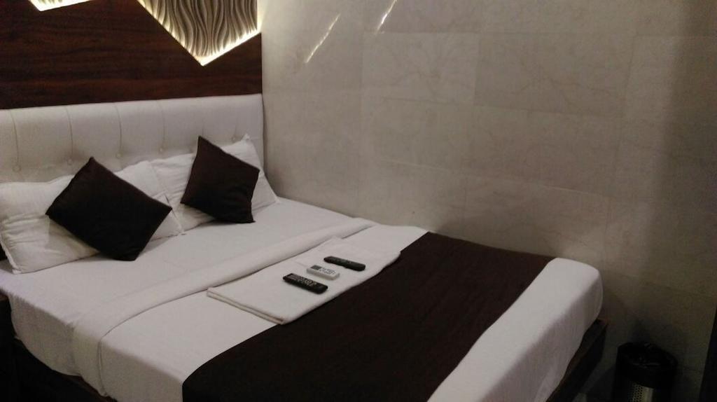 Hotel Palace Residency