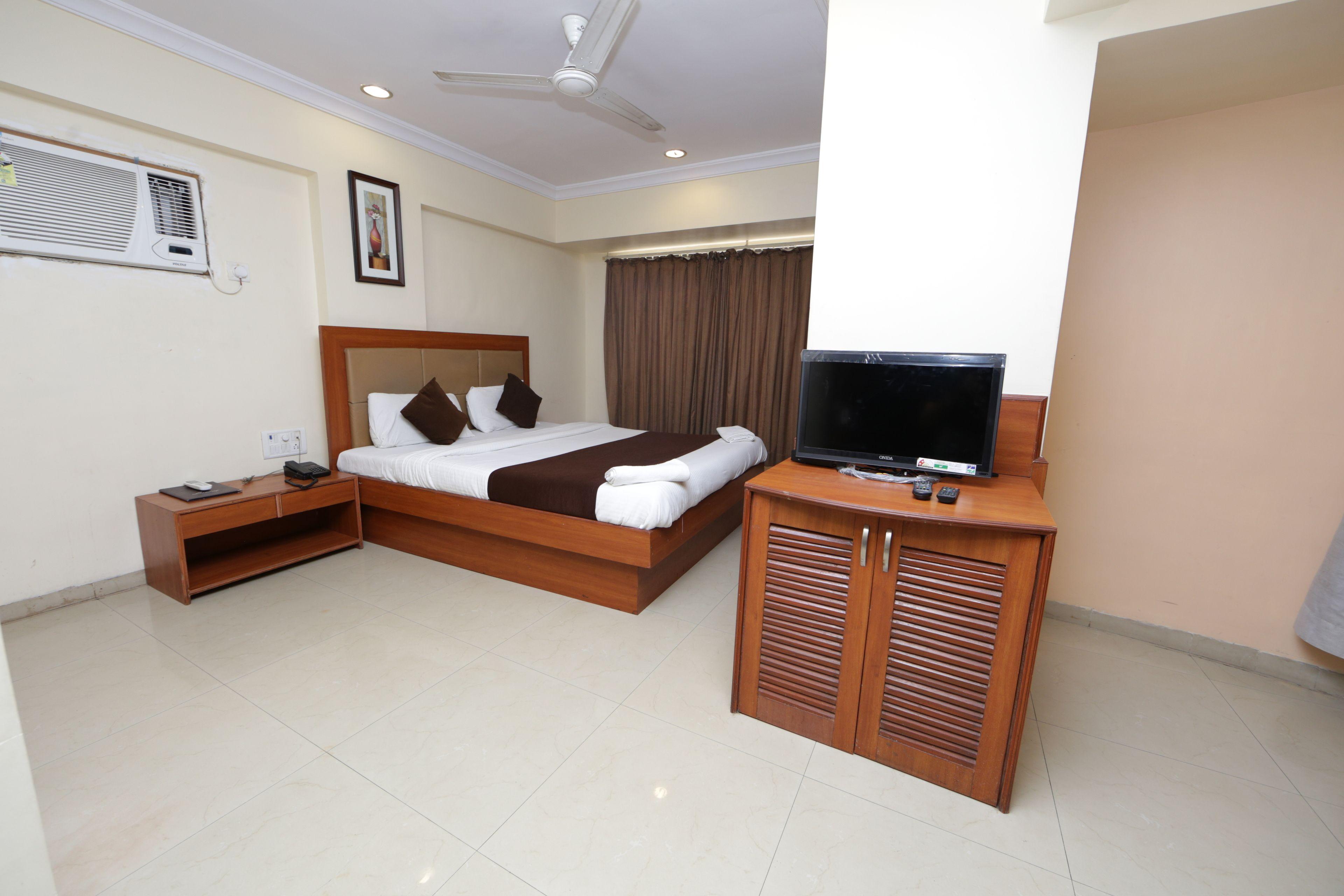 Lucky Goregaon Hotel Mumbai