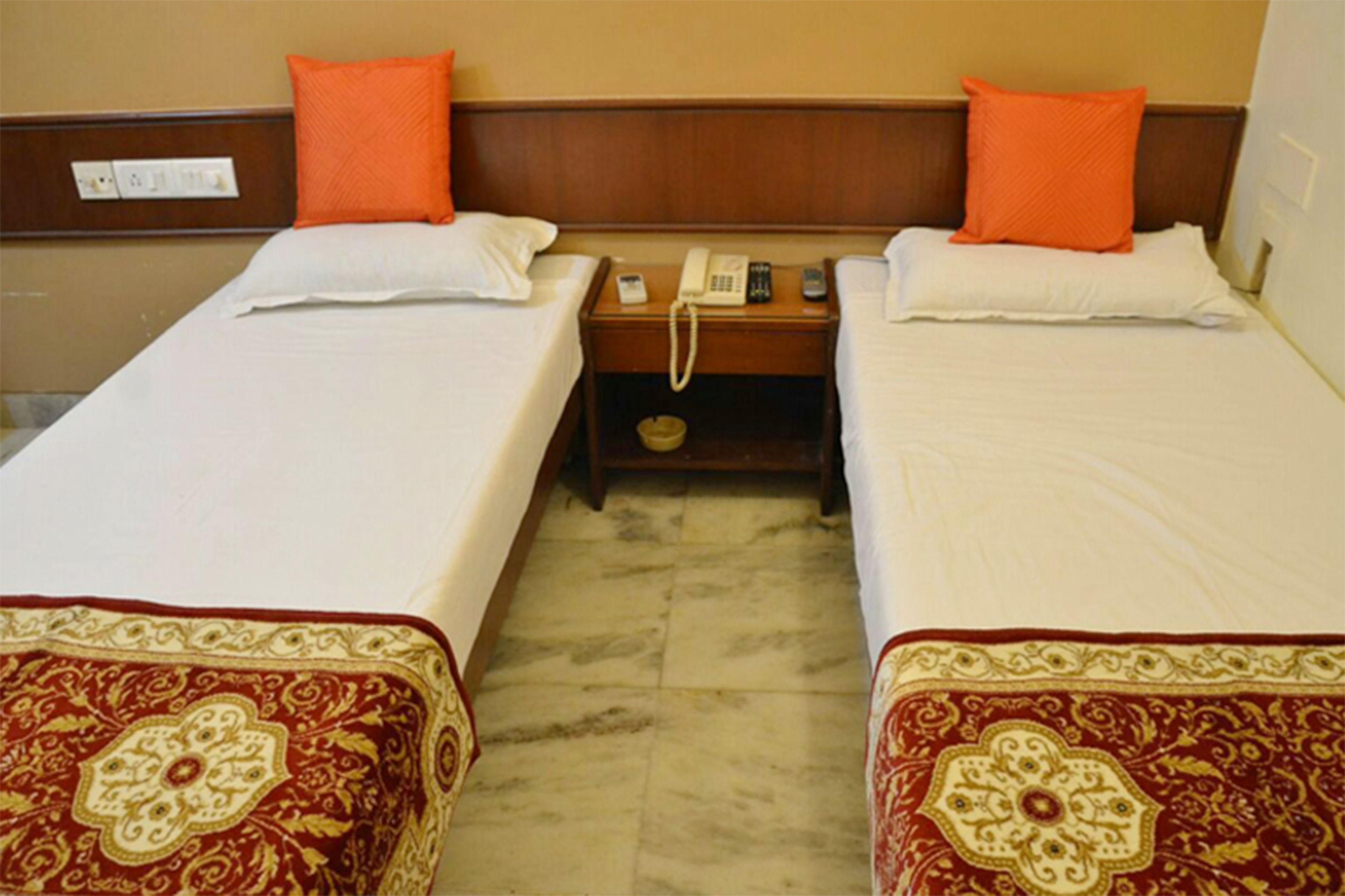 Mogul Palace - Near Masjid Bunder Mumbai