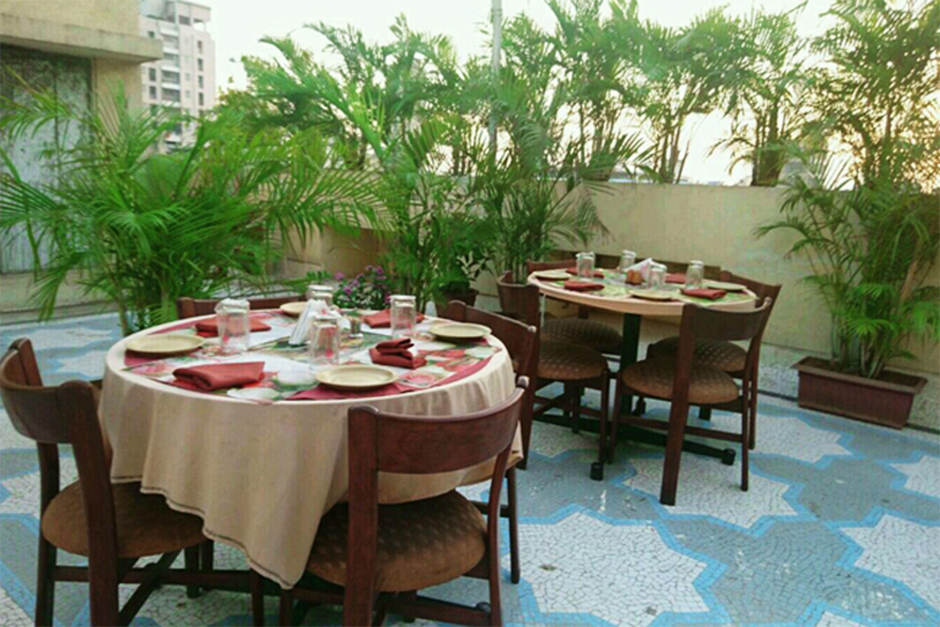 Mogul Palace - Near Masjid Bunder Hotel Mumbai