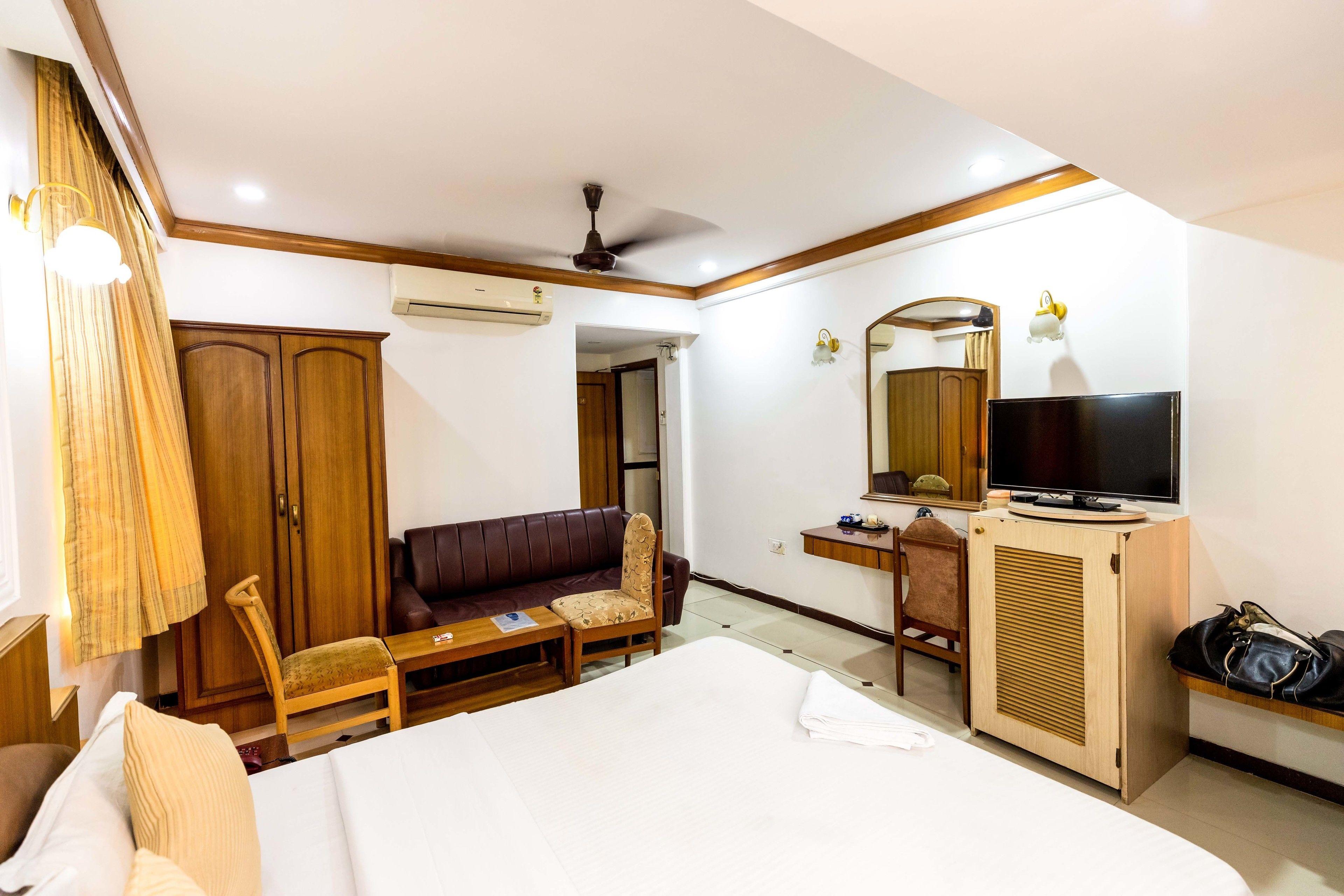 Hotel Parklane 3*