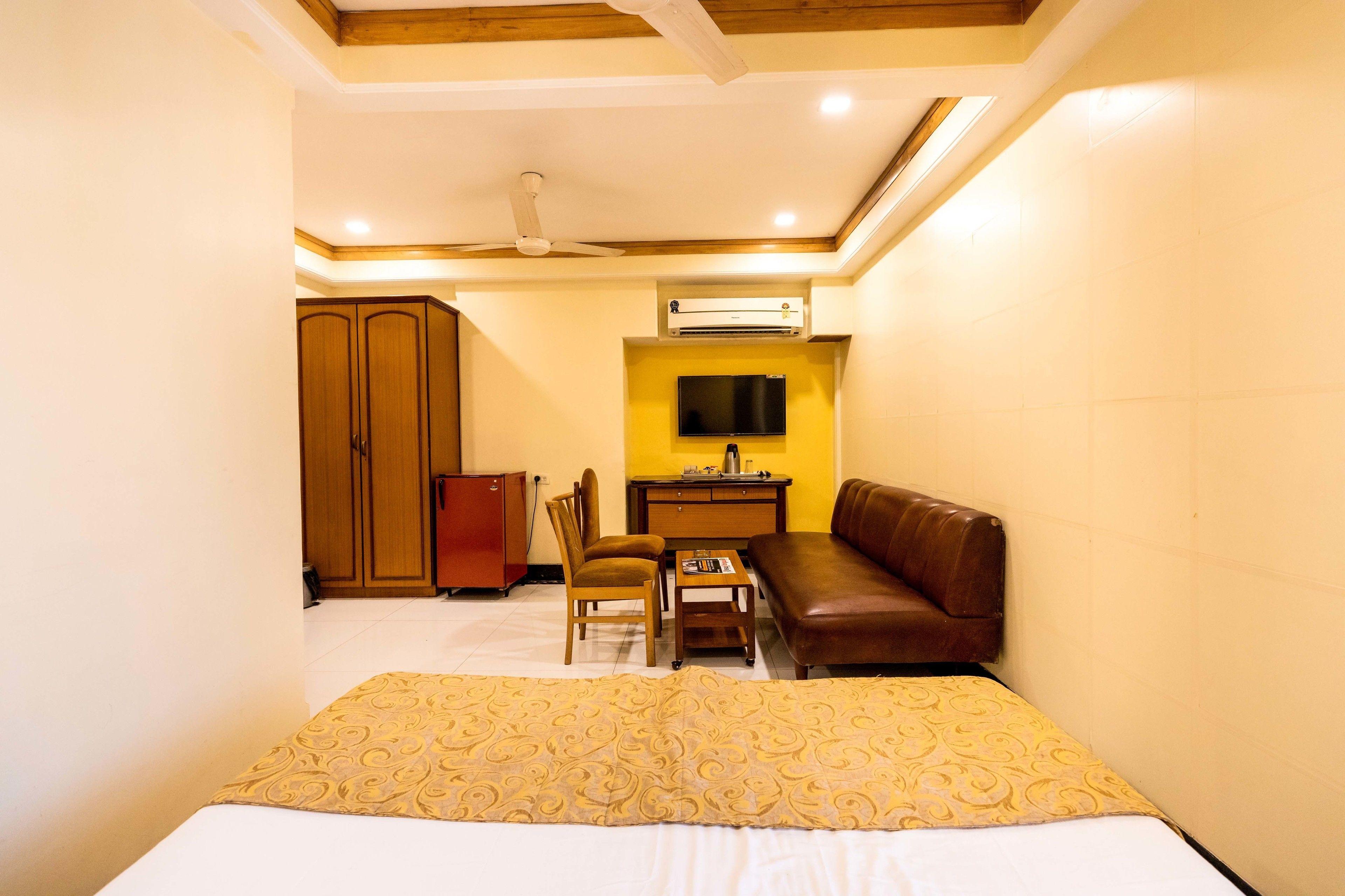 Parklane 3* Mumbai