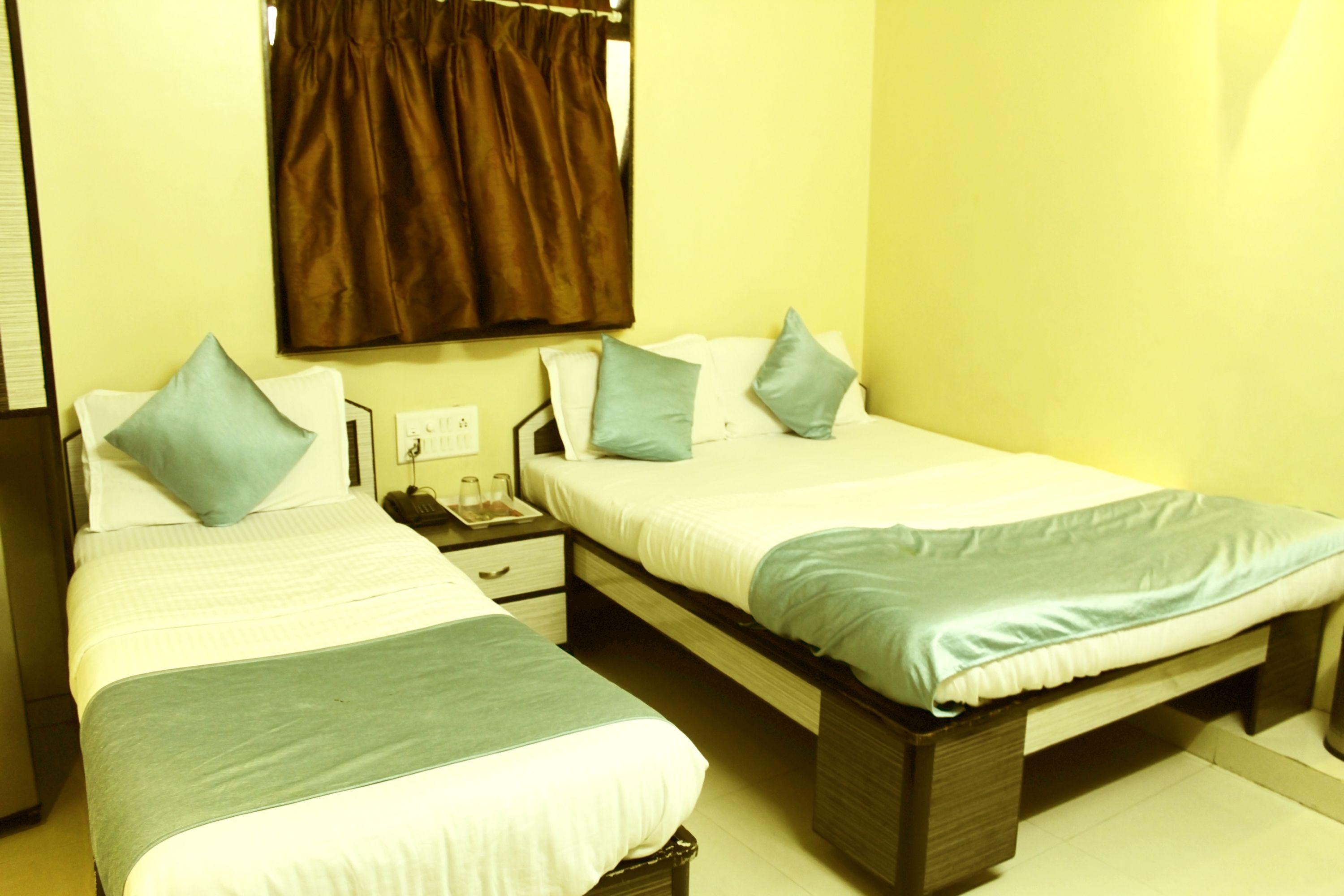 Hotel Broadway Colaba Mumbai